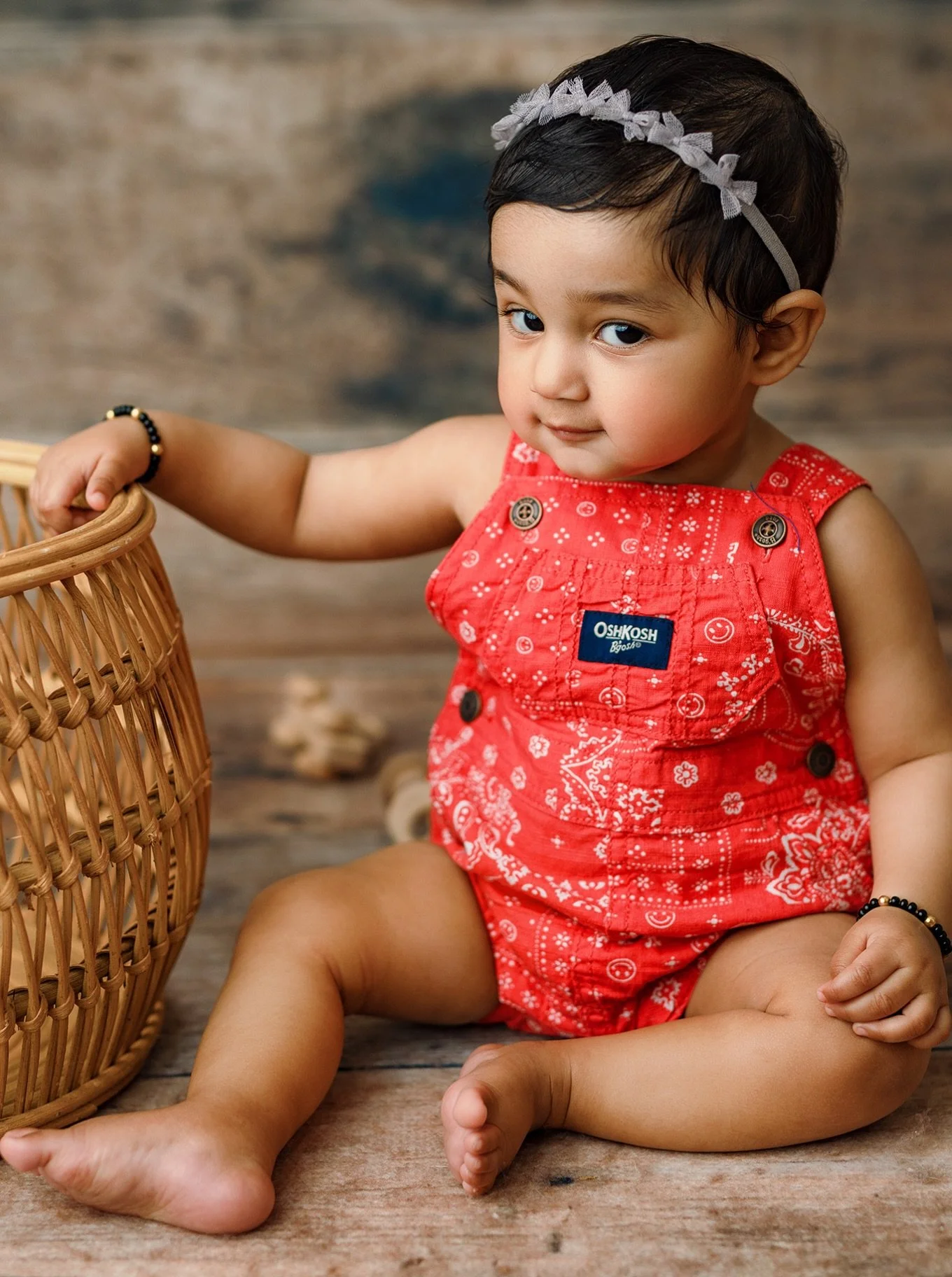 The look you give when you are about to do what your mom told you not to do 😆

seattle baby photographer
tacoma cake smash photoshoot
puyallup cake smash session
bellevue baby studio
best kids photographer seattle.  cake smash session
studio photogr