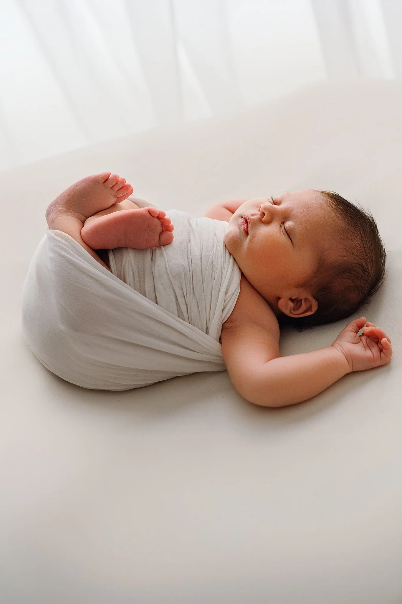 2_IMGL0085 ©JuliaChristinaPhotography Newborn Studio White 2.jpg