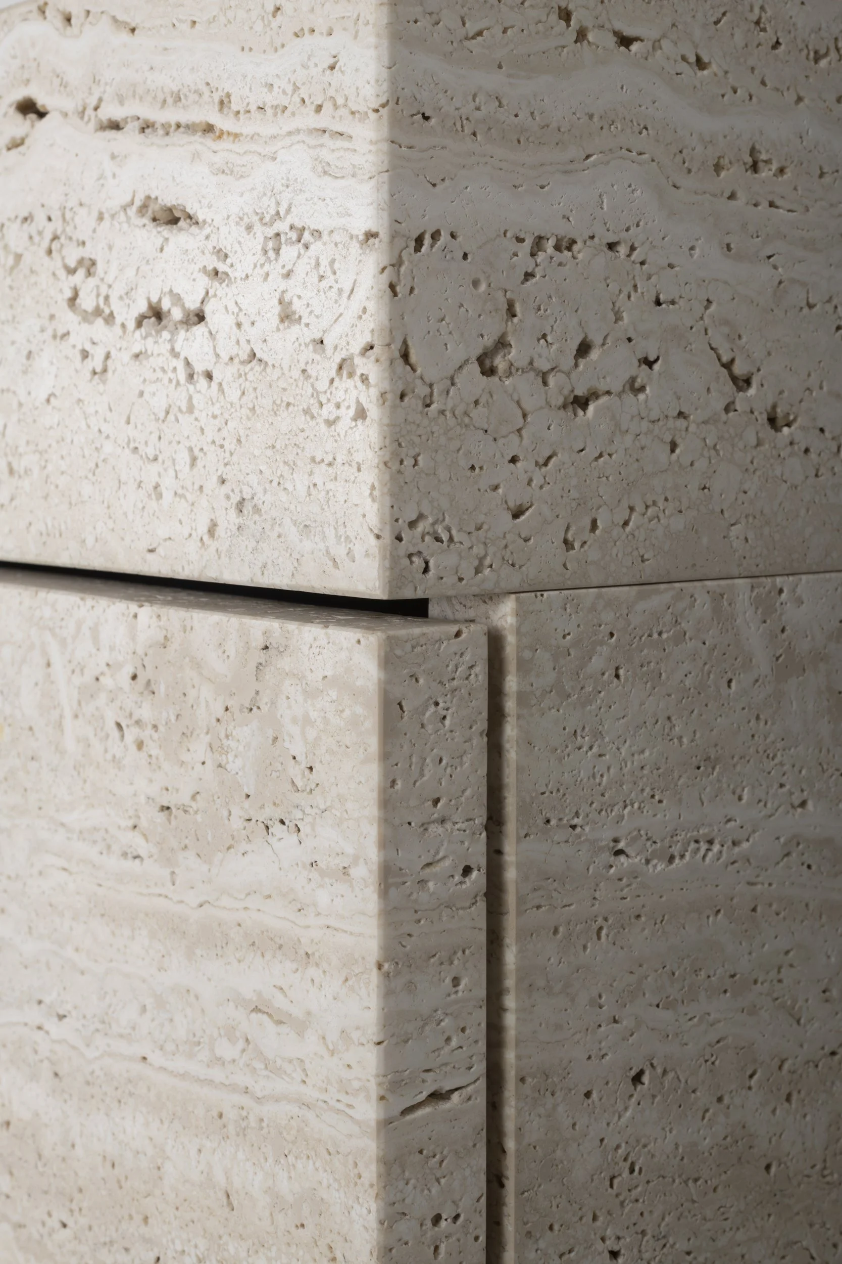 Vaselli_Lava bathroom vanity_DAD2813.jpg