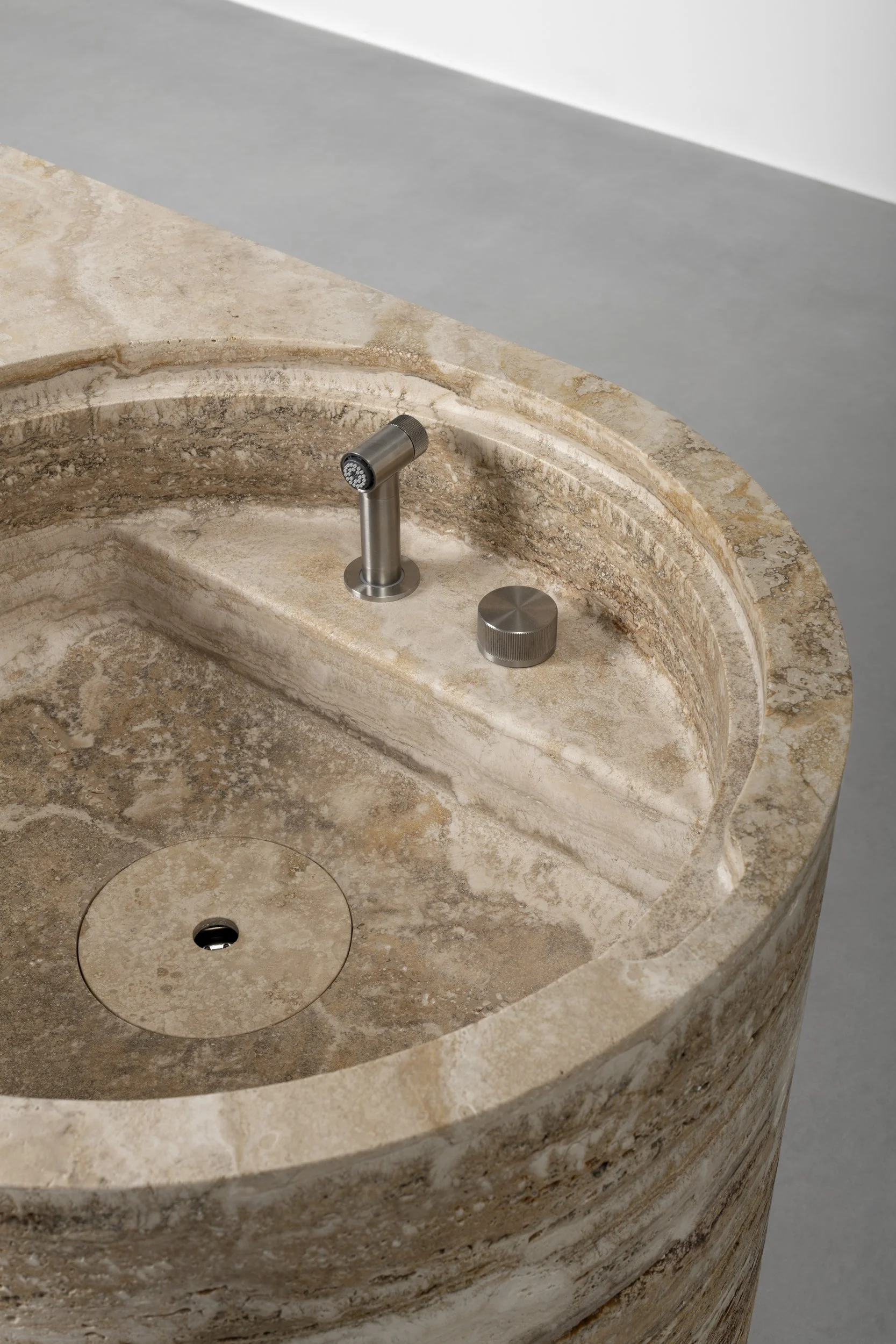 Vaselli_June bar unit_DAD2673.jpg