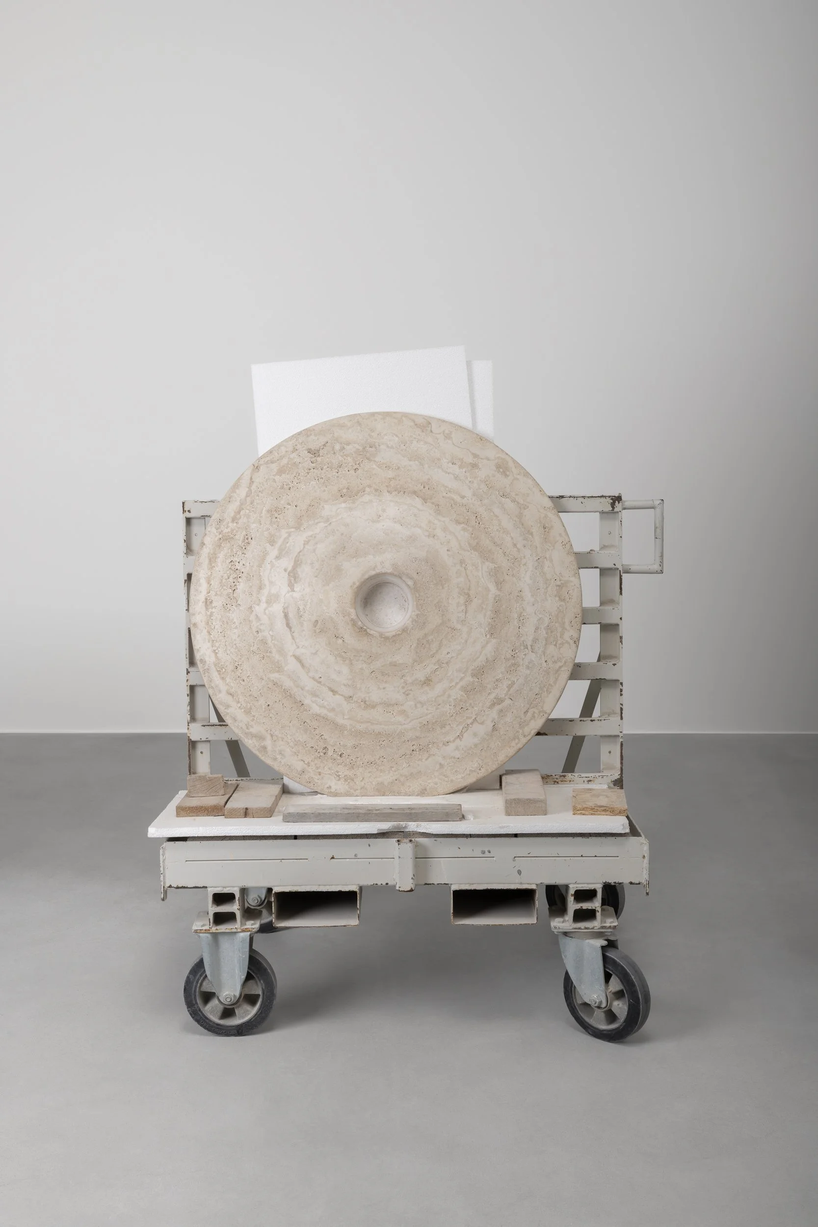 Libram_tables_DAD1486.jpg