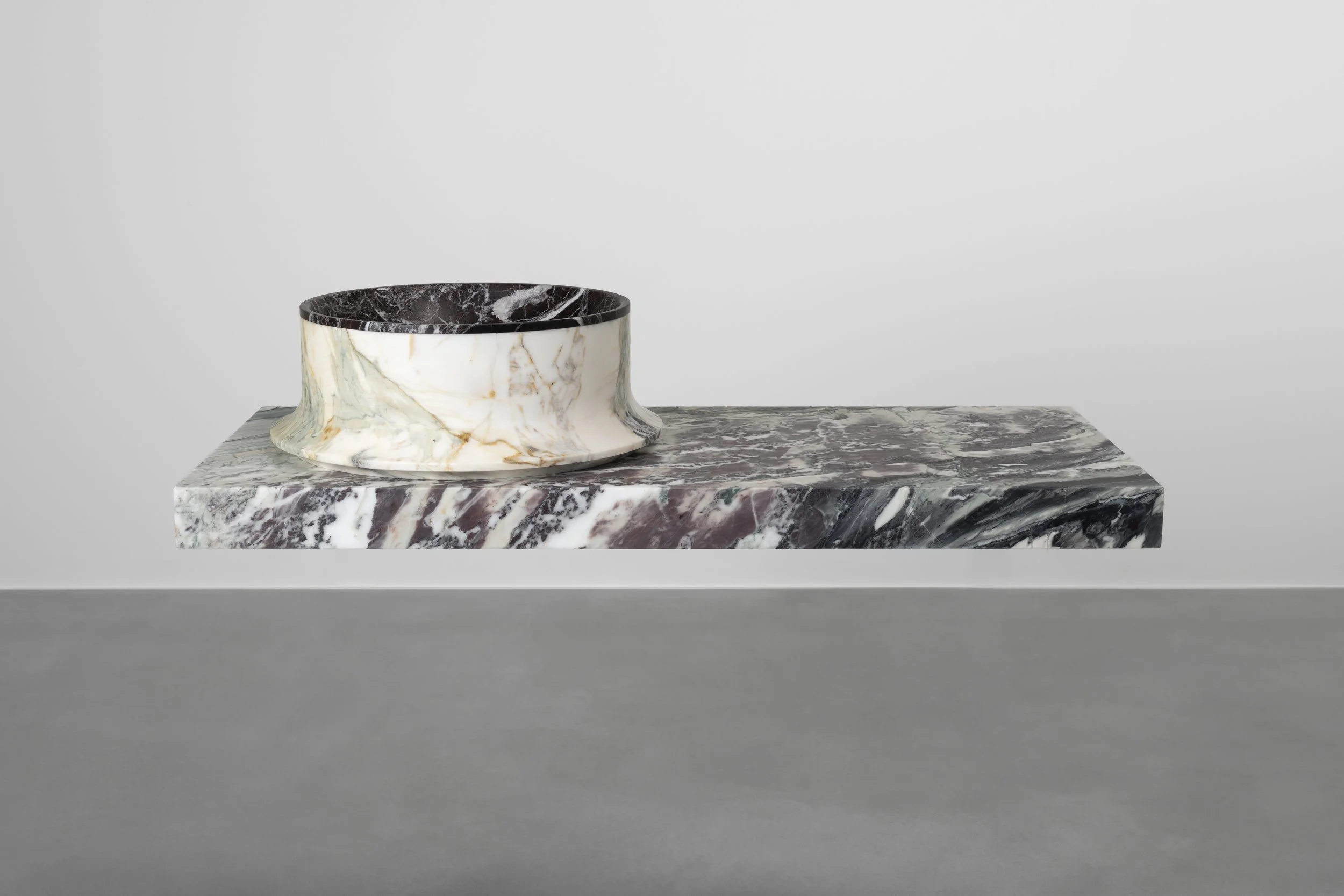 Vaselli_Countertop washbasin_DAD2008.jpg