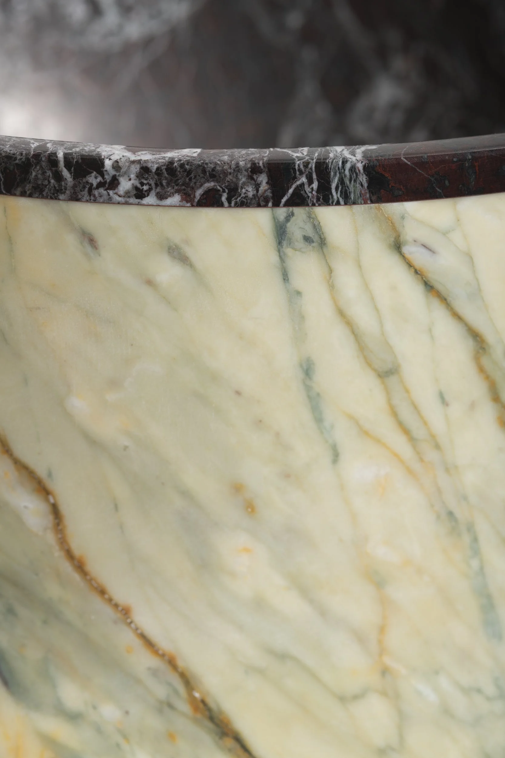 Vaselli_Countertop washbasin_DAD2039.jpg