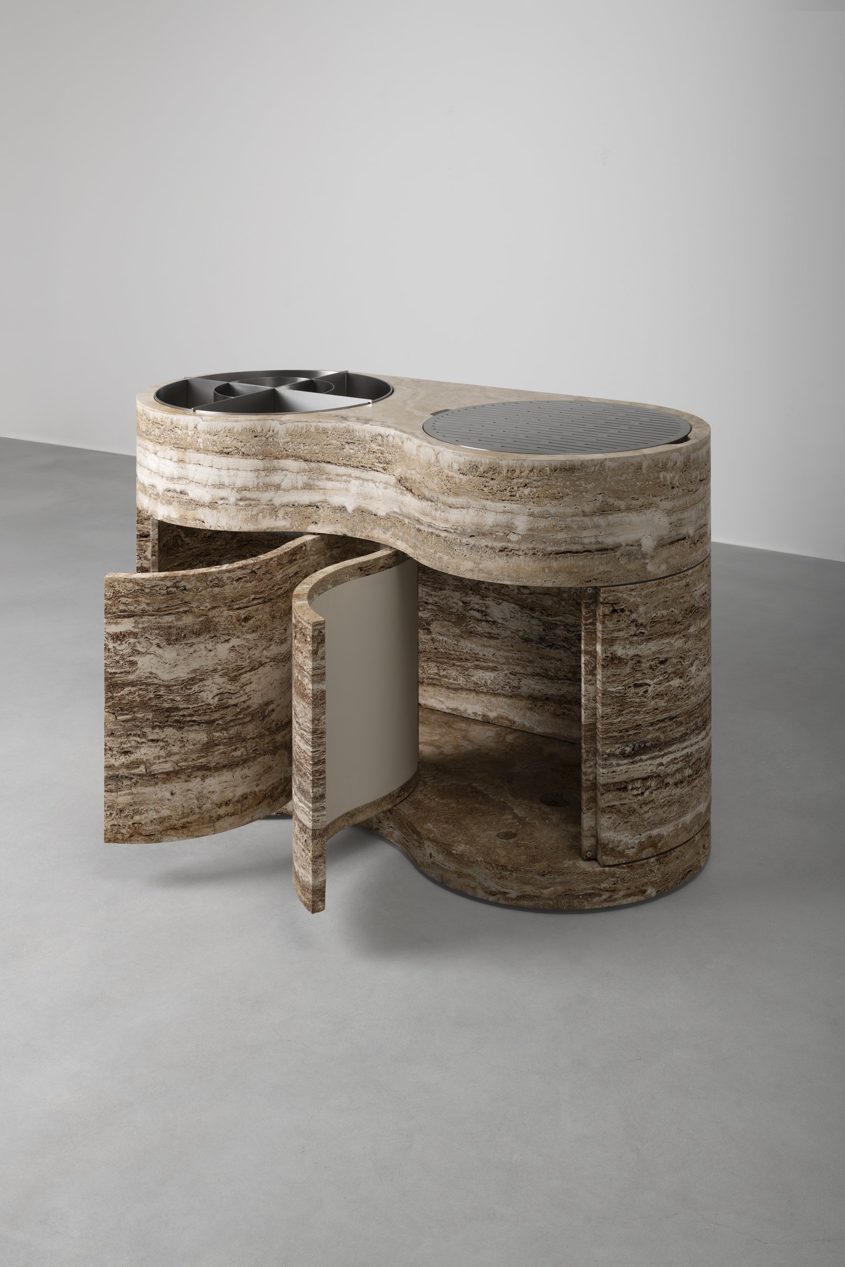Vaselli_June bar unit_DAD2589.jpg