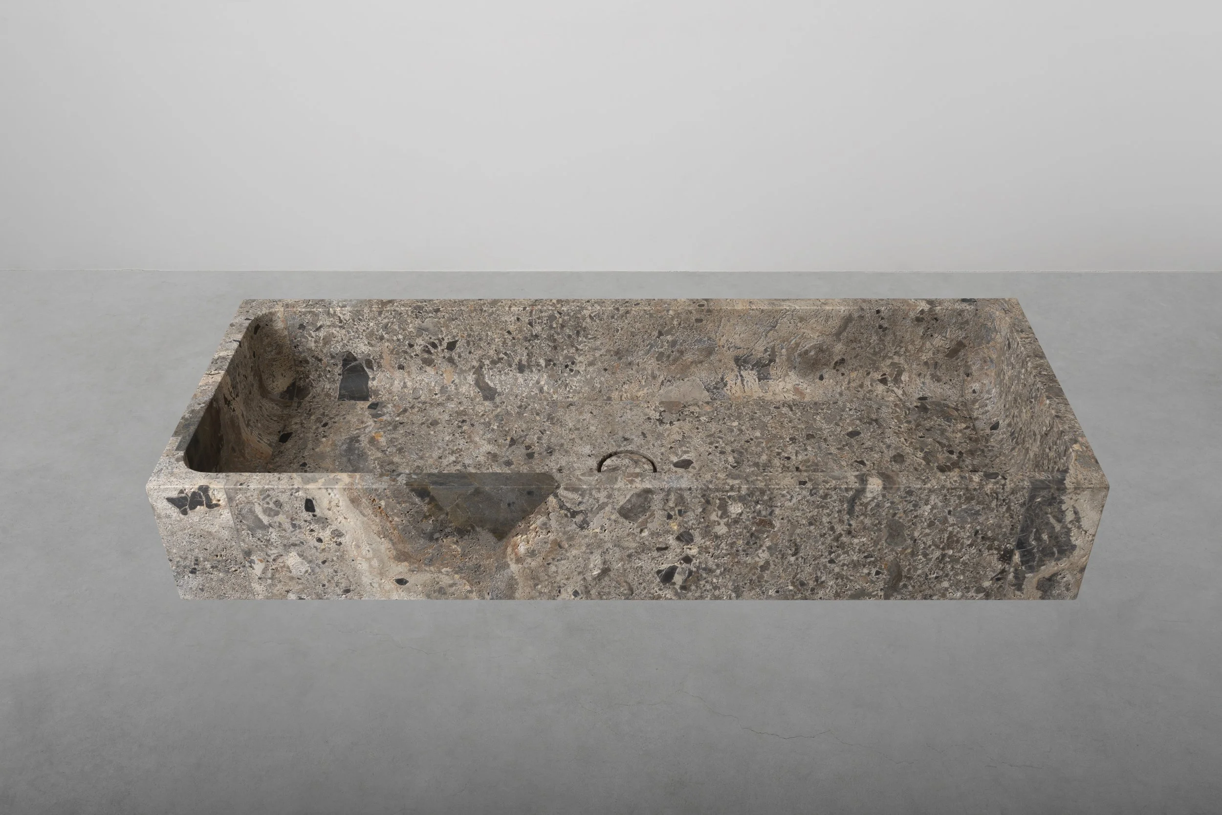 Vaselli_Fidia washbasin_Pietra da Torre_DAD1102.jpg