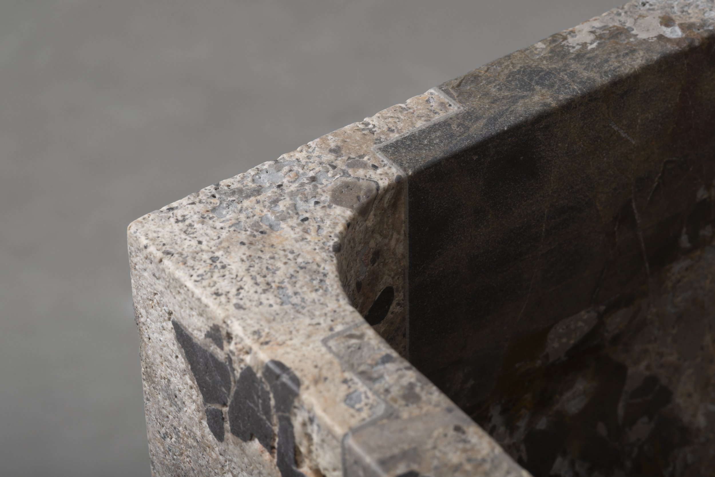Vaselli_Fidia washbasin_Pietra da Torre_DAD1090.jpg