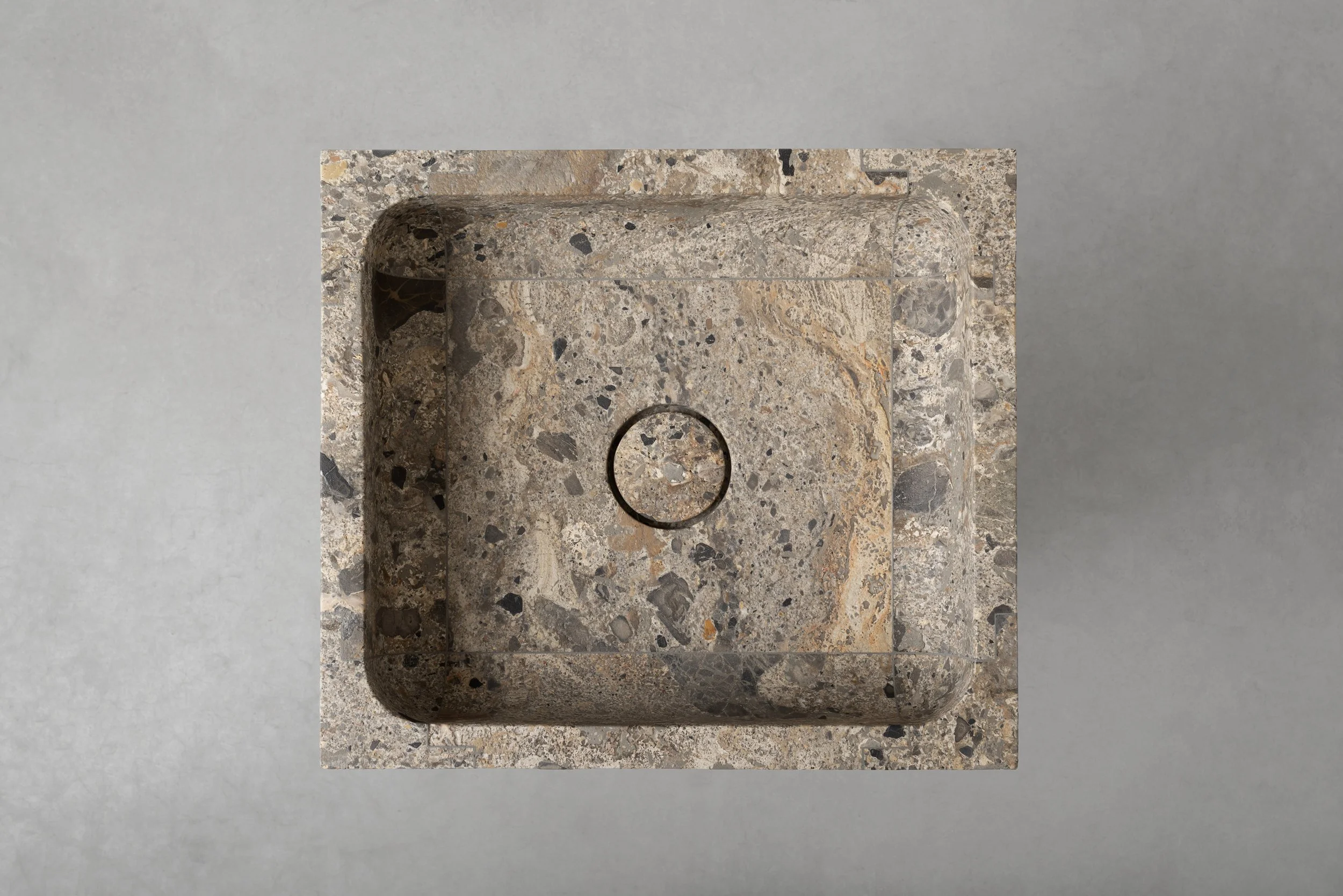 Vaselli_Fidia washbasin_Pietra da Torre_DAD1015.jpg