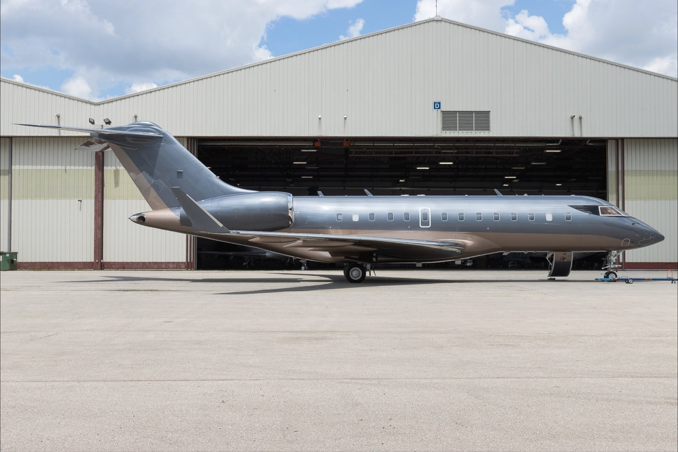 G5000_Exterior_Sunny.jpg