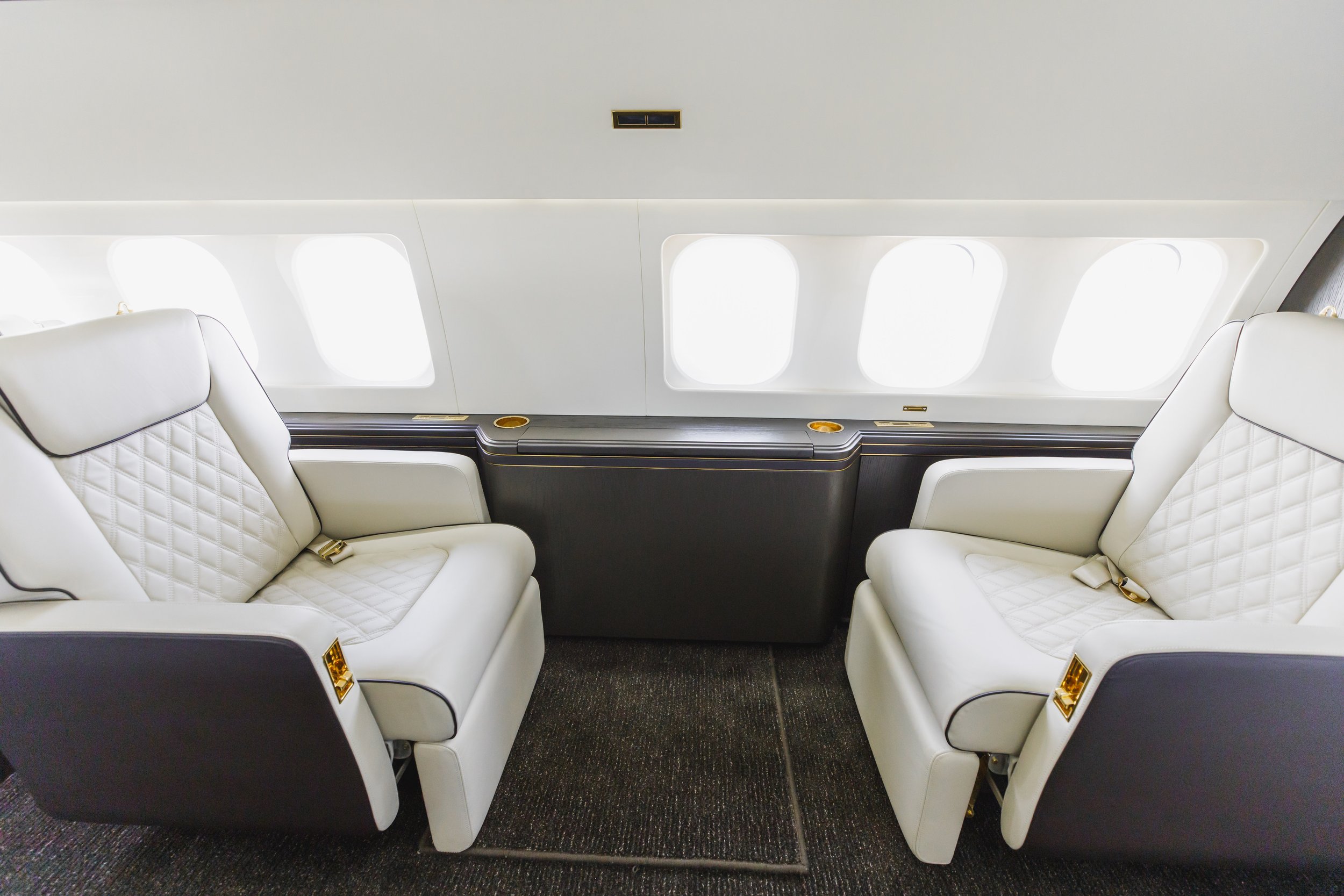 BBJ_MainCabin_ClubSeats_2_PR.jpg