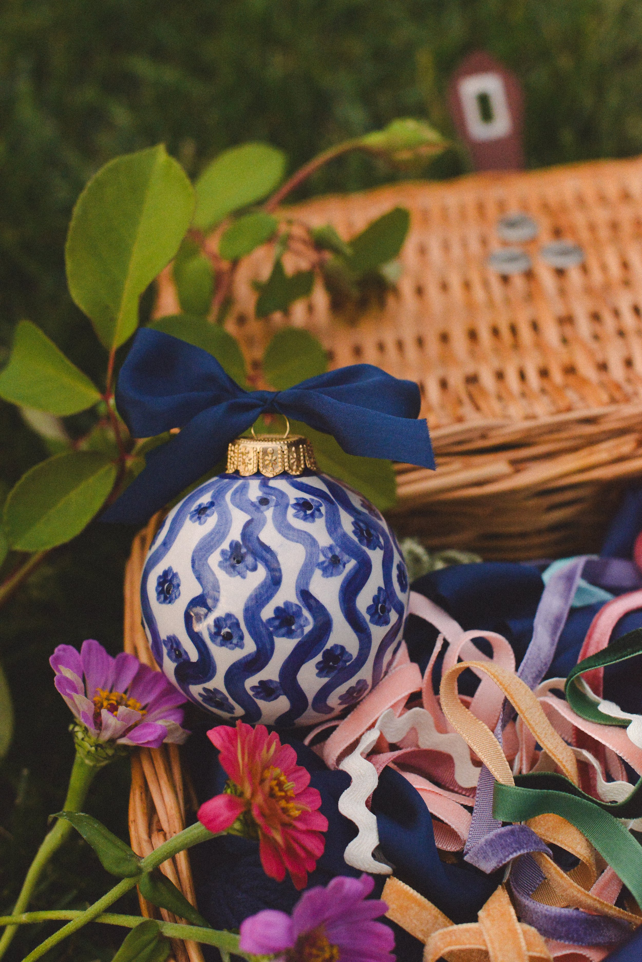 Pre-Order: Charlotte Bauble