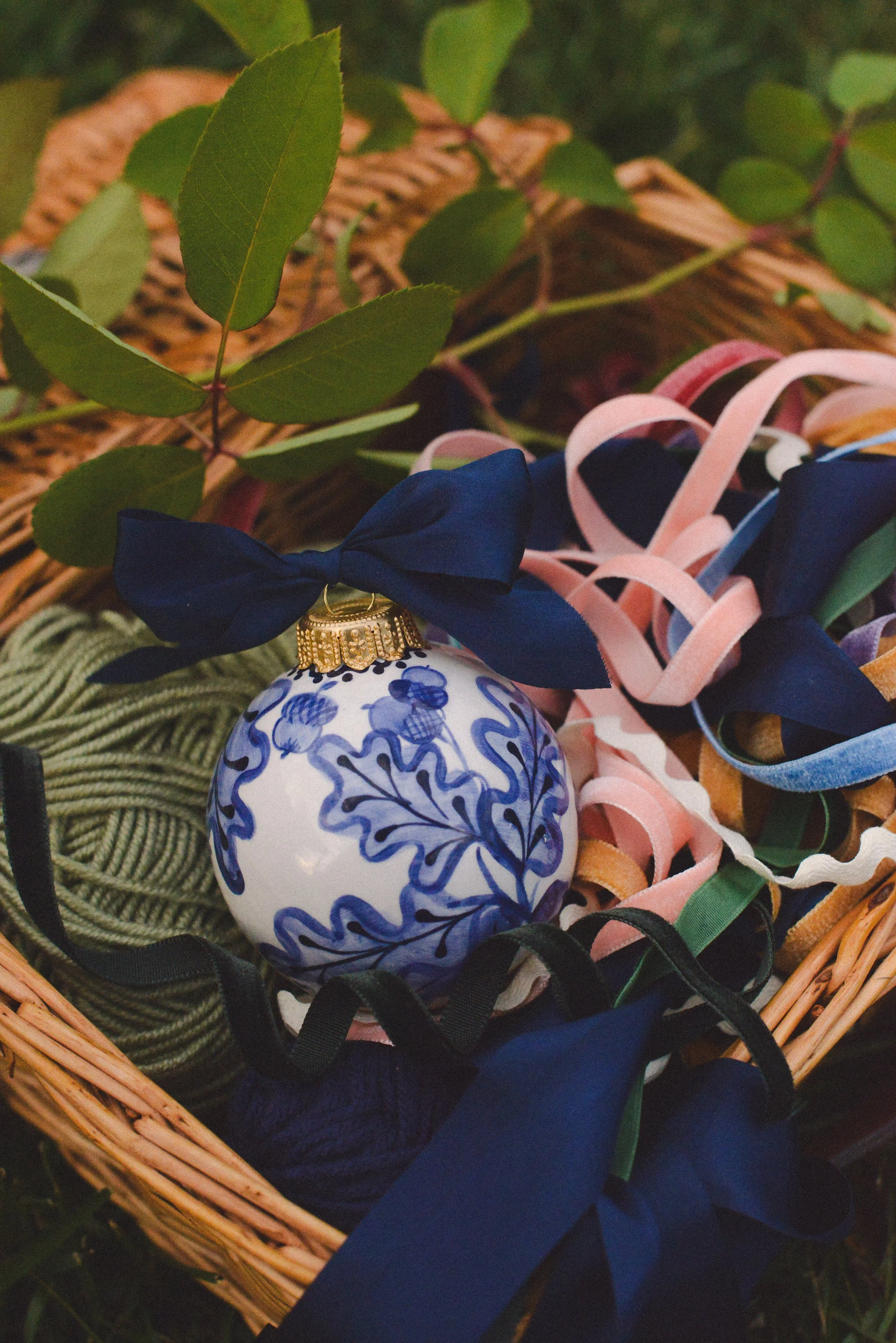 Pre-Order: Oakwood Bauble
