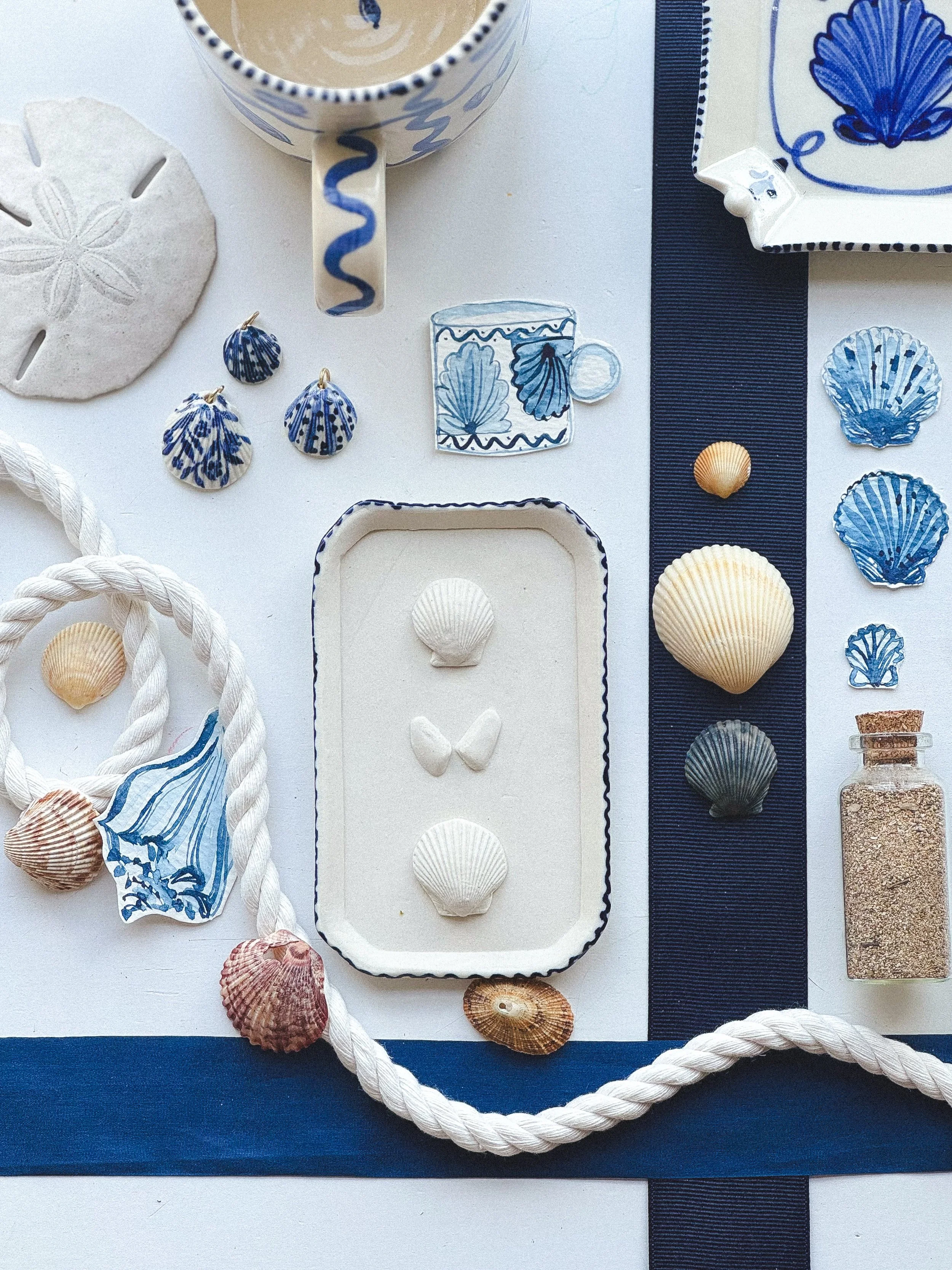 Raw Shell Study no. i: Scallops and Clam