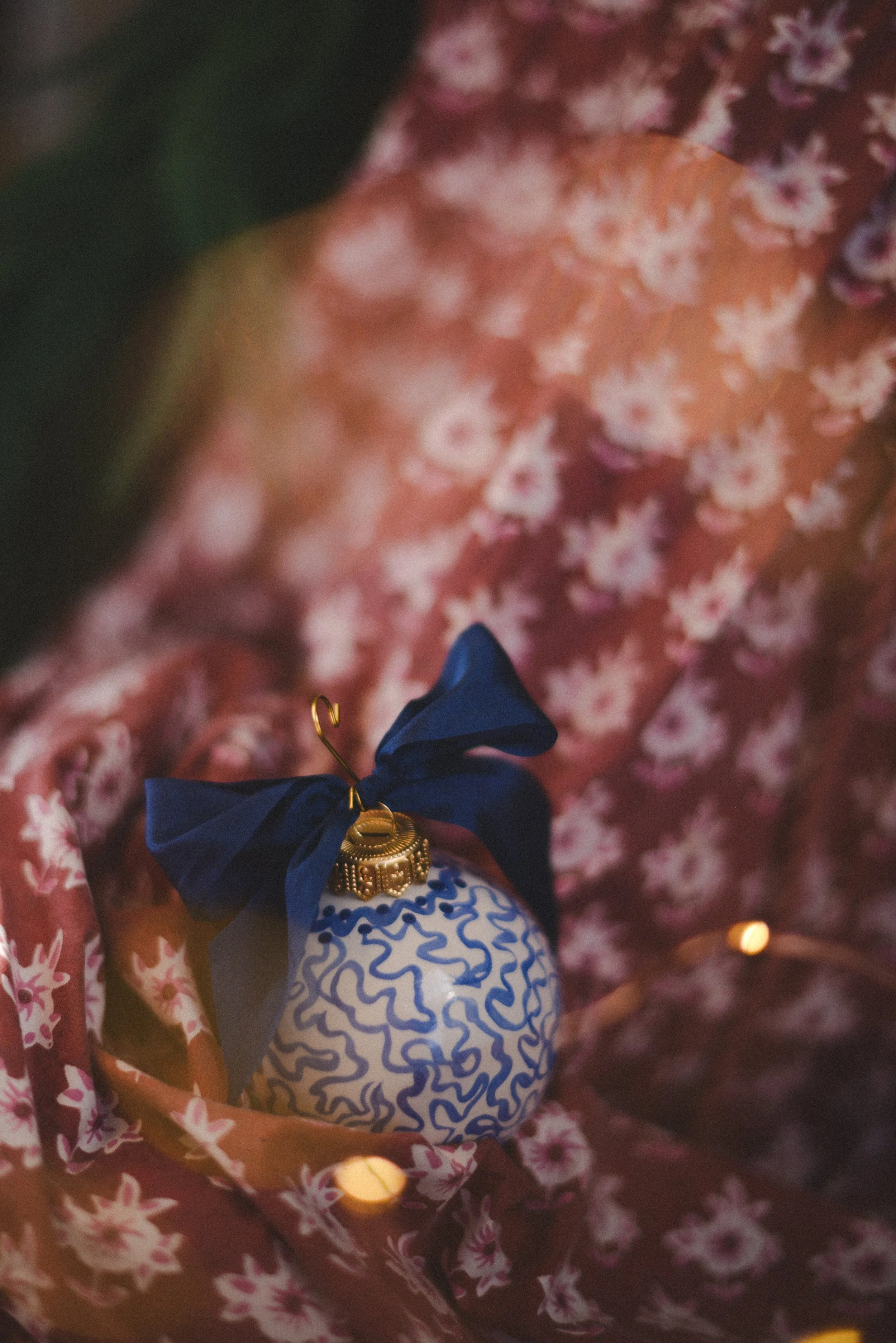 Pre-Order: Wythe Wallpaper Bauble