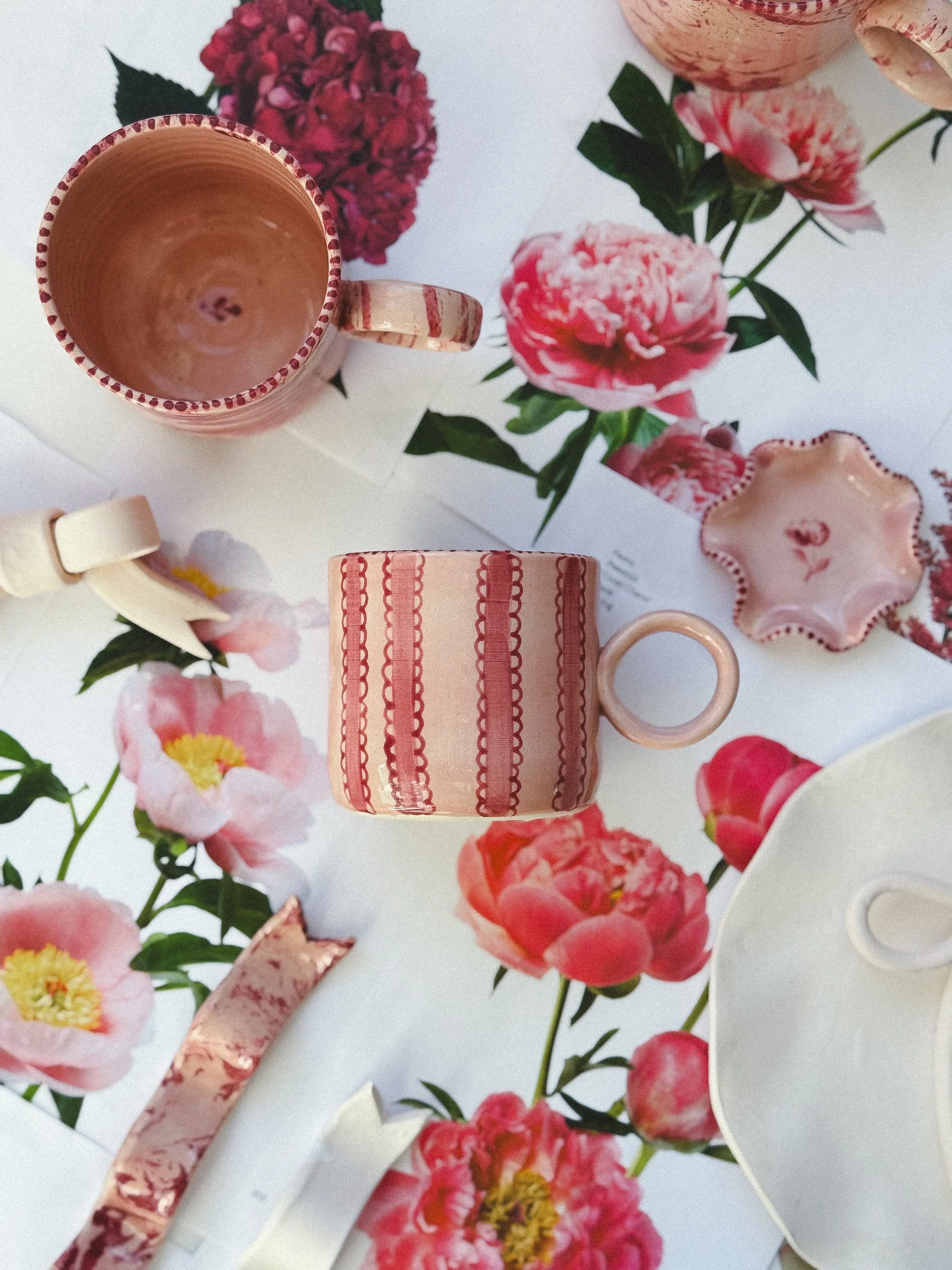 Pre-Order: Camellia Scalloped Ribbon Cup