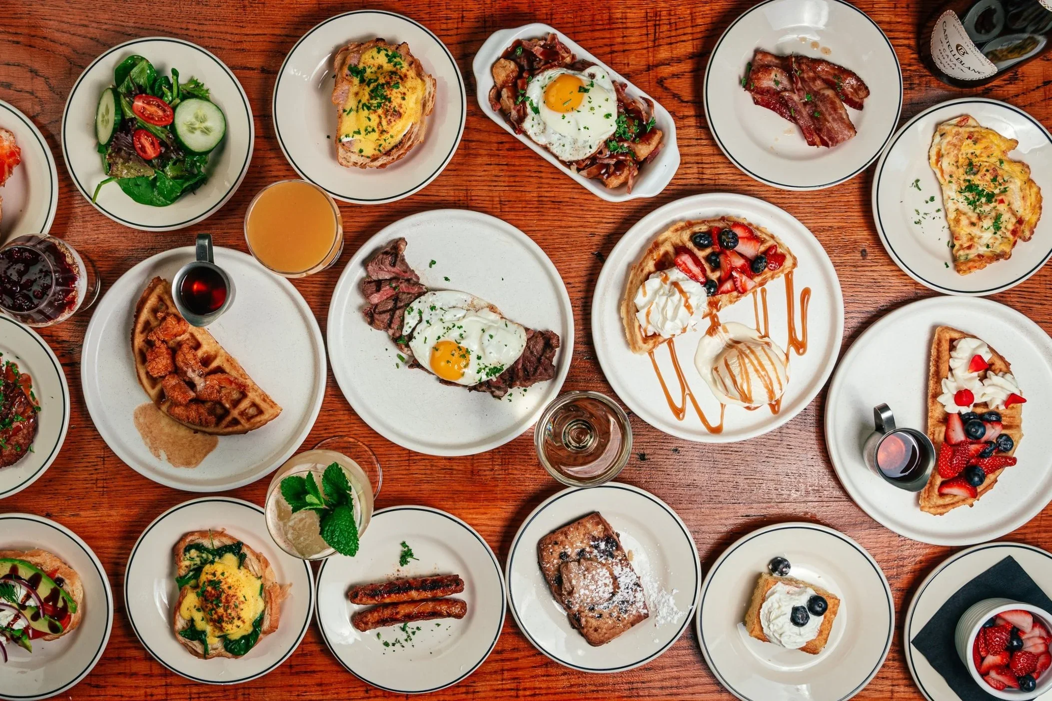 Bottomless Brunch in Toronto: What to Expect at Fox on John