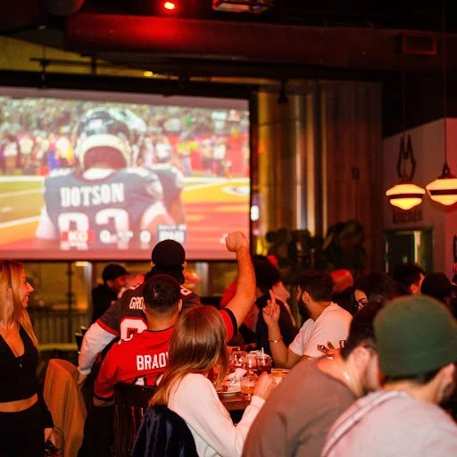 What Makes a Great Sports Bar? Fox on John Checks Every Box