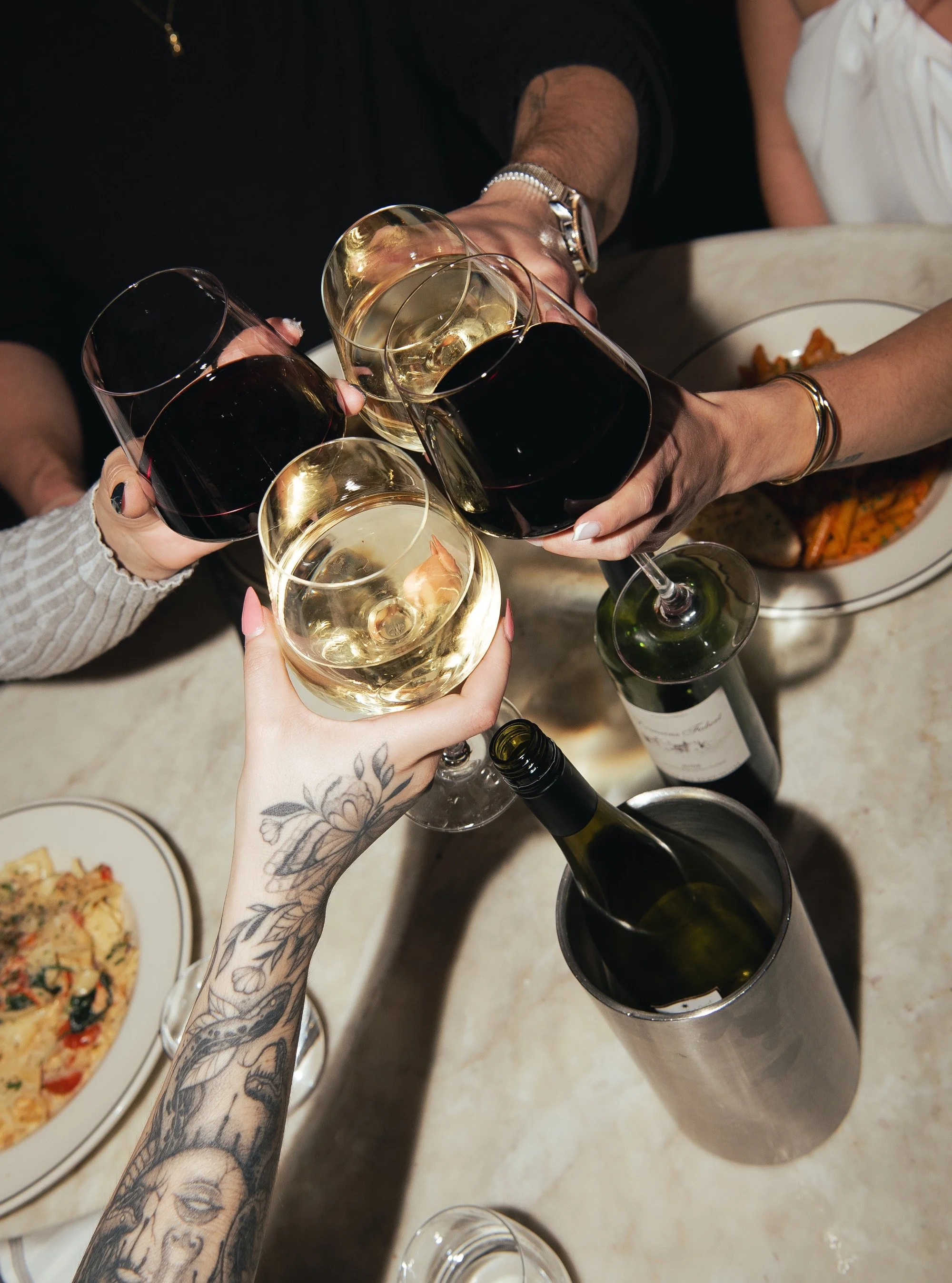WEDNESDAYS ARE BETTER WITH WINE &amp; PASTA! 🍷🍝

Good wine, delicious pasta, and your favourite people around the table. Sounds like the perfect Wednesday to us!

Midweek plans just got a whole lot better at Fox on John with two deals worth getting