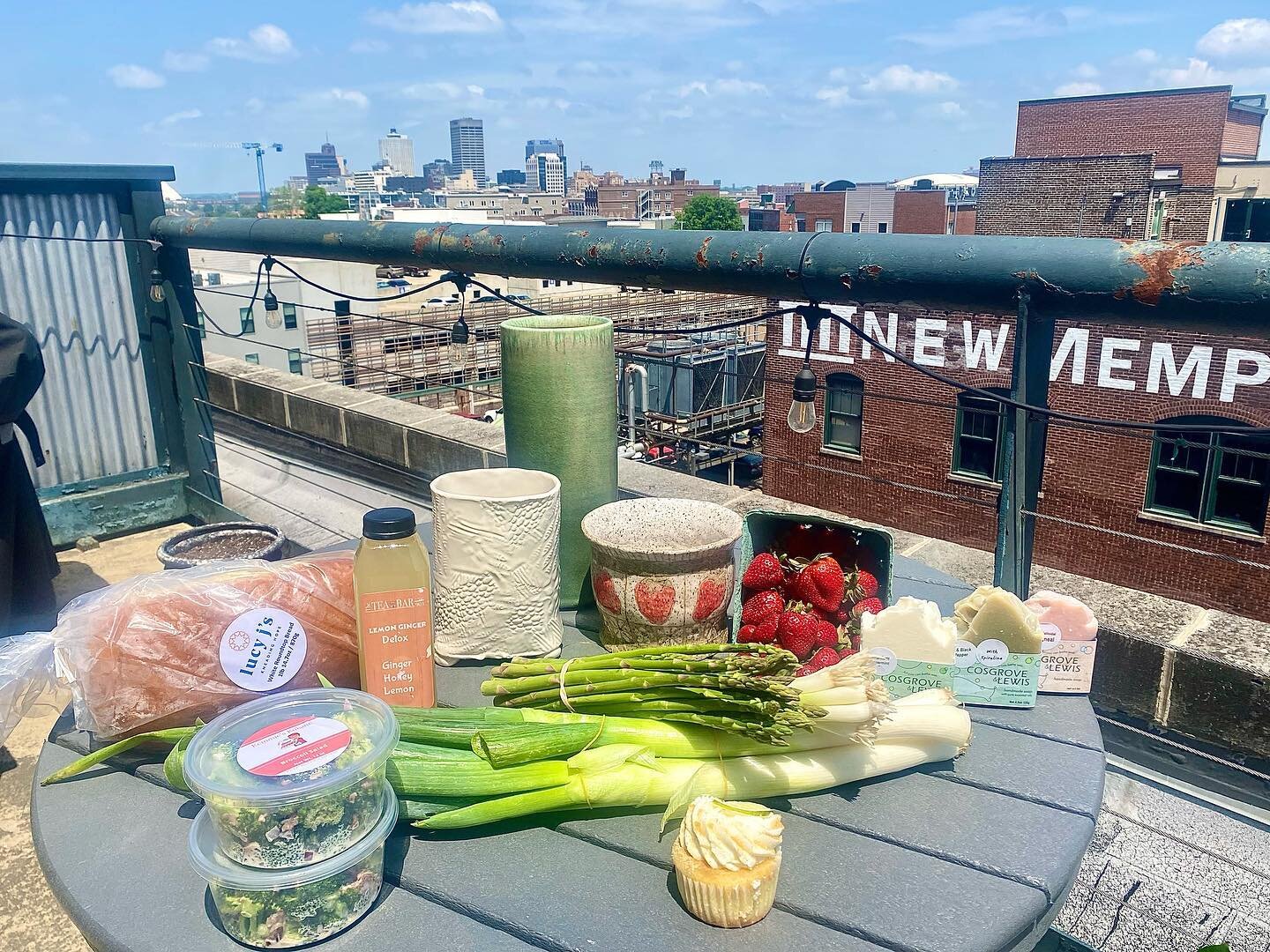 Another Memphis Farmers Market haul! Come see us this Saturday before Mother&rsquo;s Day! ❤️🌸🍓🎉

#memphisfarmersmarket #shoplocal #supportsmallbusiness #farmersmarkethaul