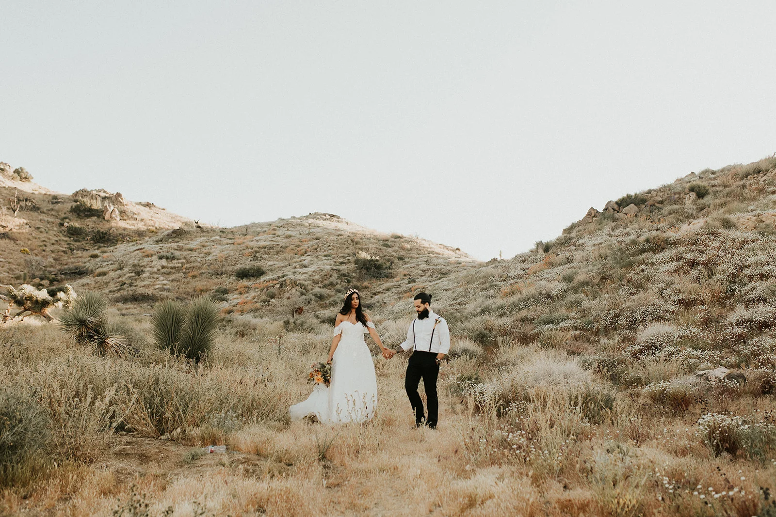 Joshua_Tree_Elopement_Hannah_Alena_Photography-121.jpg