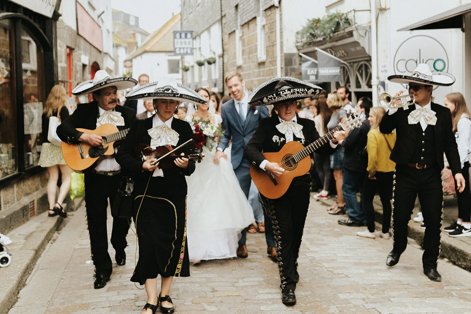 UK-wedding-Destination-Photograher-st-ives-cornwall-london-photographer-elopement-claudia-pj-wedding-1680_websize.jpg