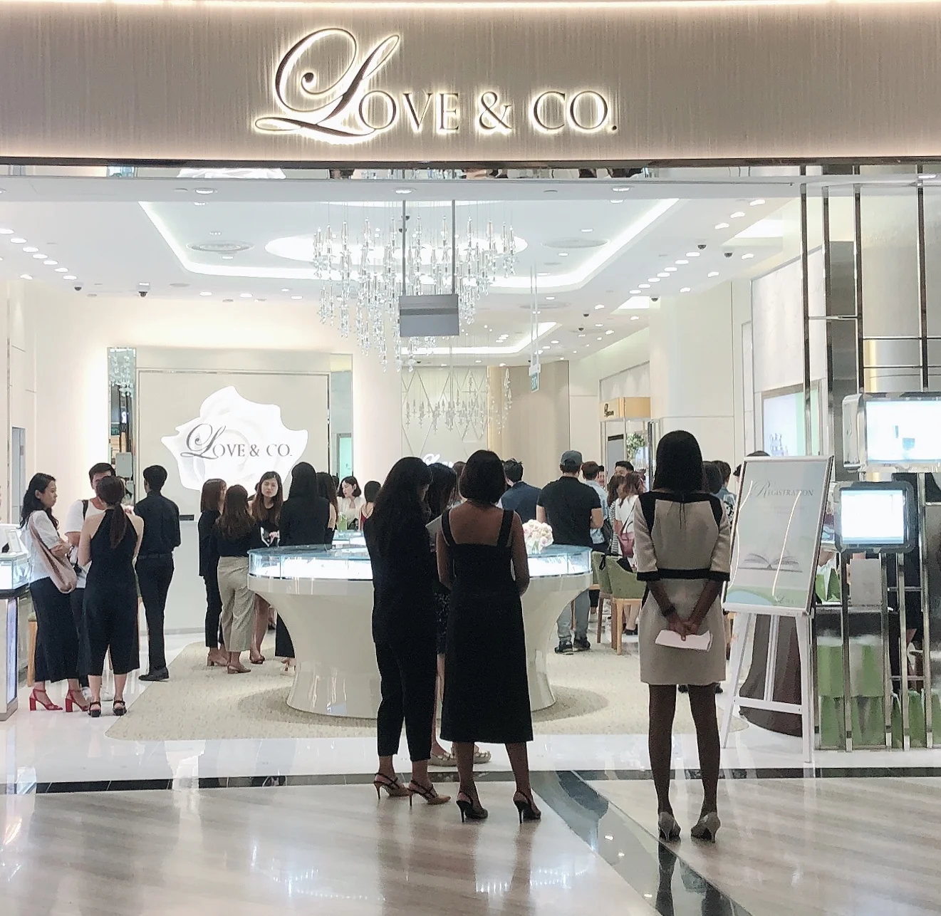 LOVE &amp; CO OPENING CEREMONY