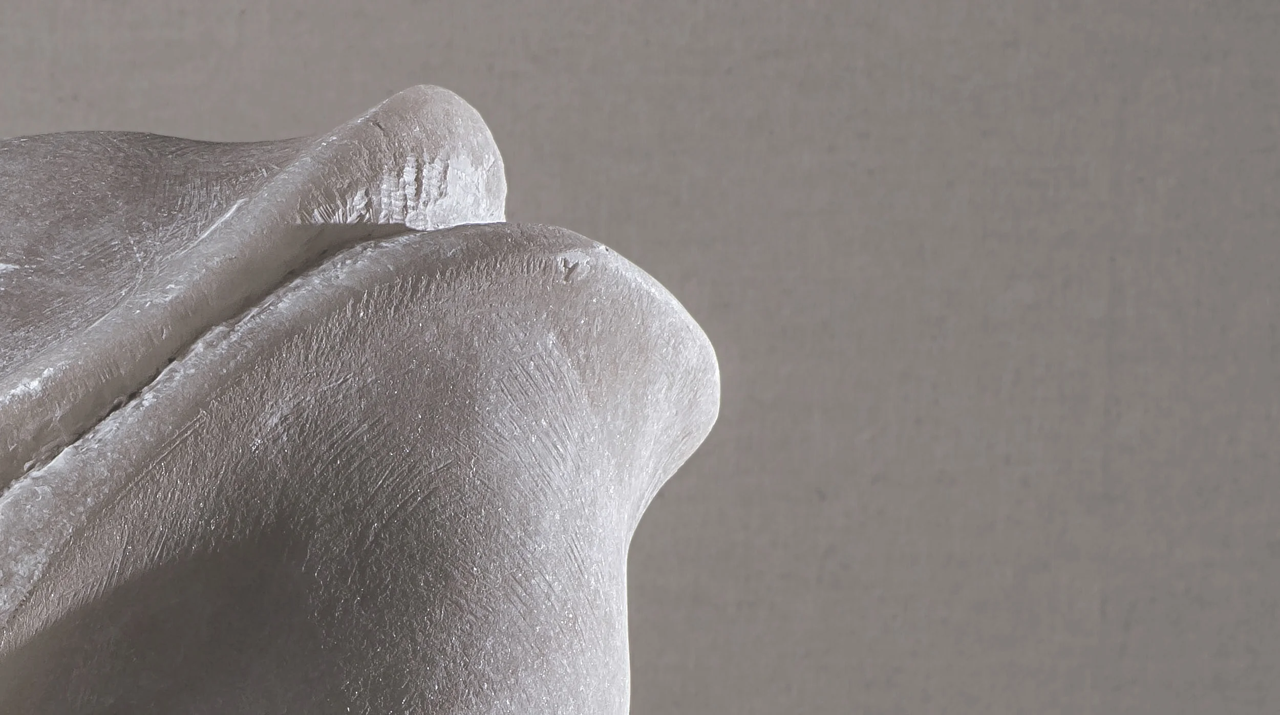 Magma-stone-carving-pink-alabaster-detail_2.jpg