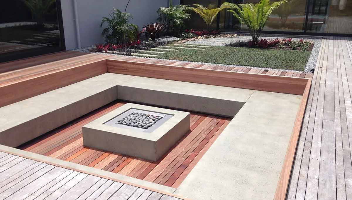 Outdoor Gas Fire.jpg