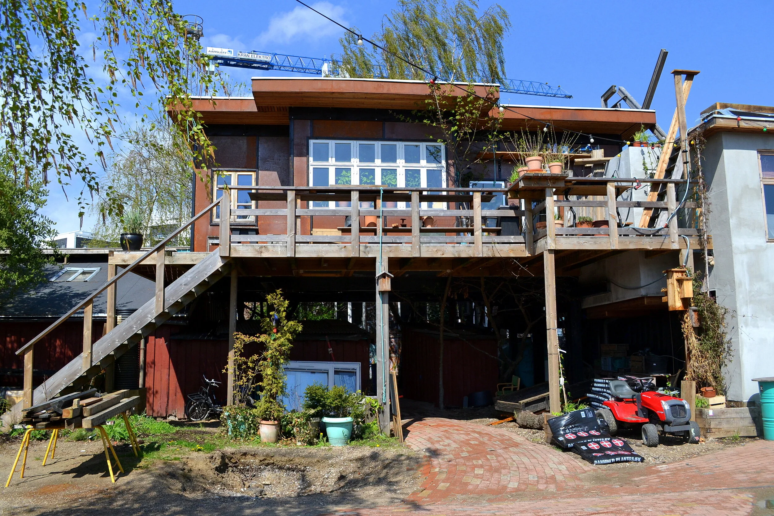 Whatever it is, the way you tell your story online can make all the difference.