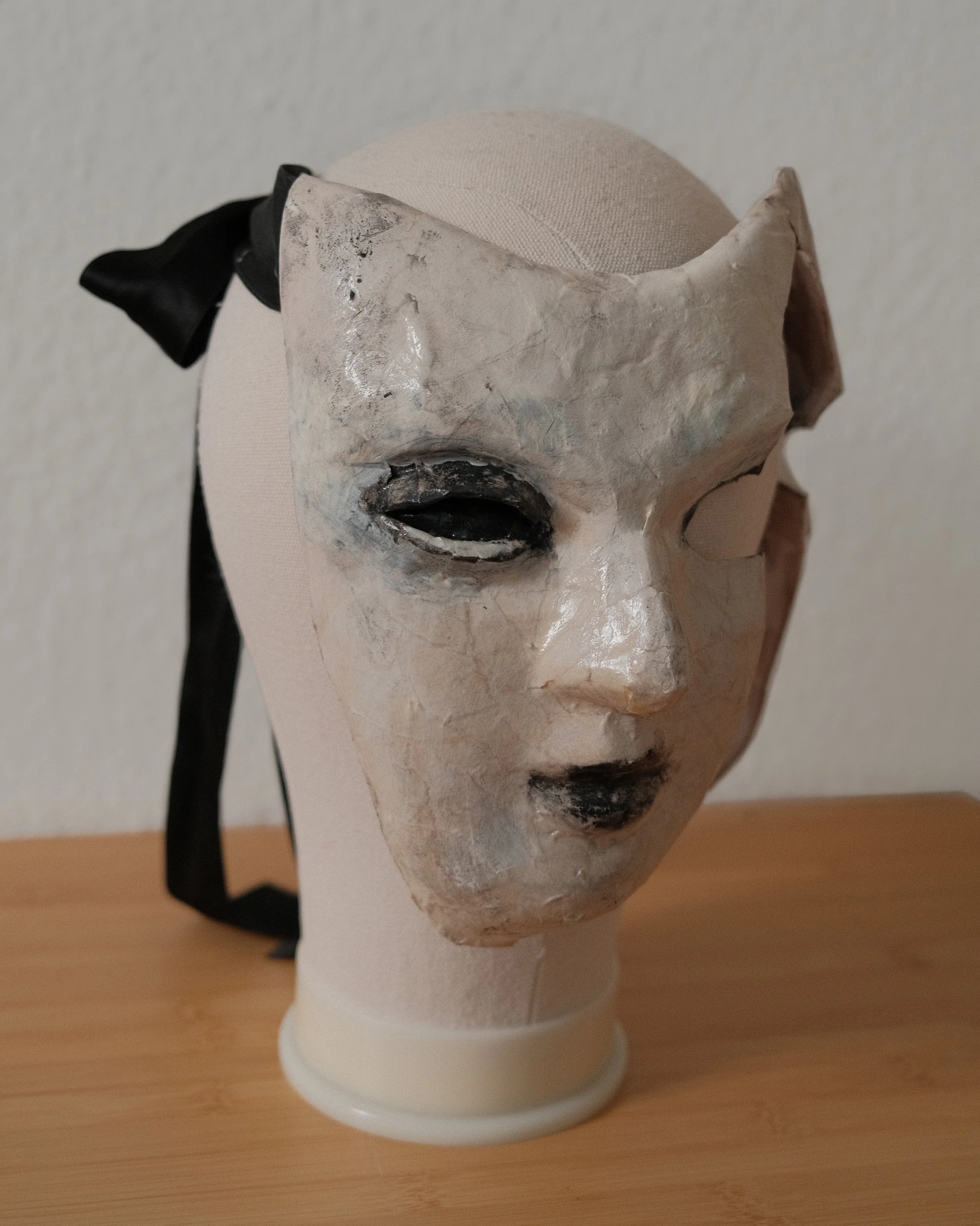 mask 1.jpg