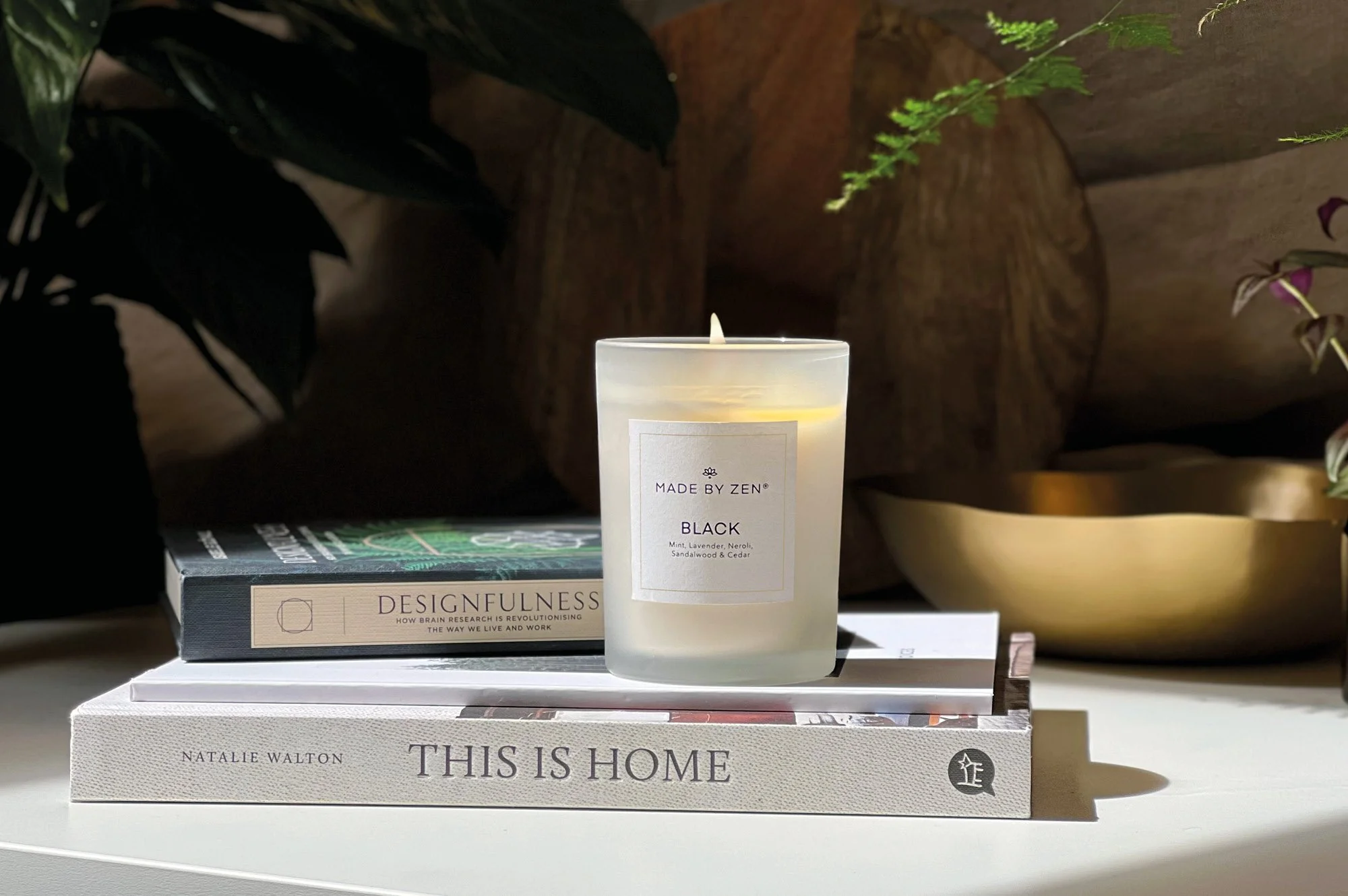 Black Signature Candle Web 02.jpg