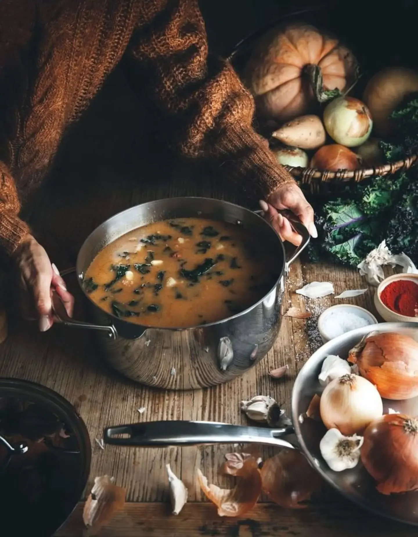 S E A S O N A L / N O T E S
"Could a few simple changes this season make you feel calmer, cosier, and more resilient? "
My recent newsletter covers small ways to nourish your body from the inside, alongside NEW treatment additions. 
Thin