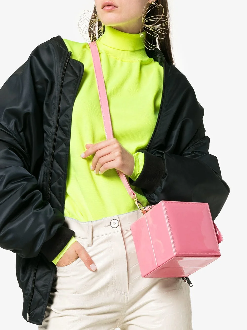 natasha-zinko-pink-patent-leather-box-bag_13041921_15498763_1000.jpg