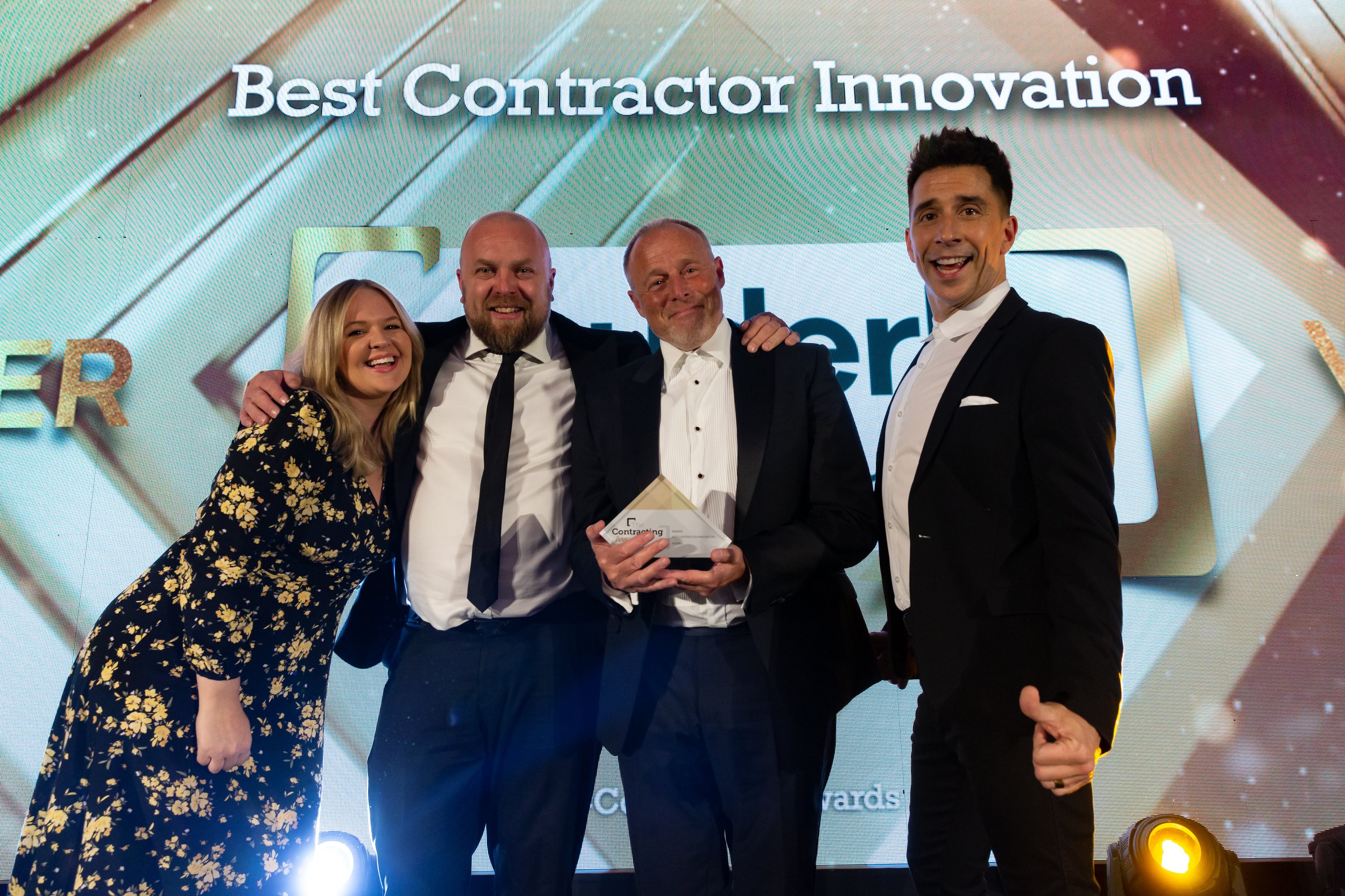 CONTRACTING_AWARDS_005.jpg