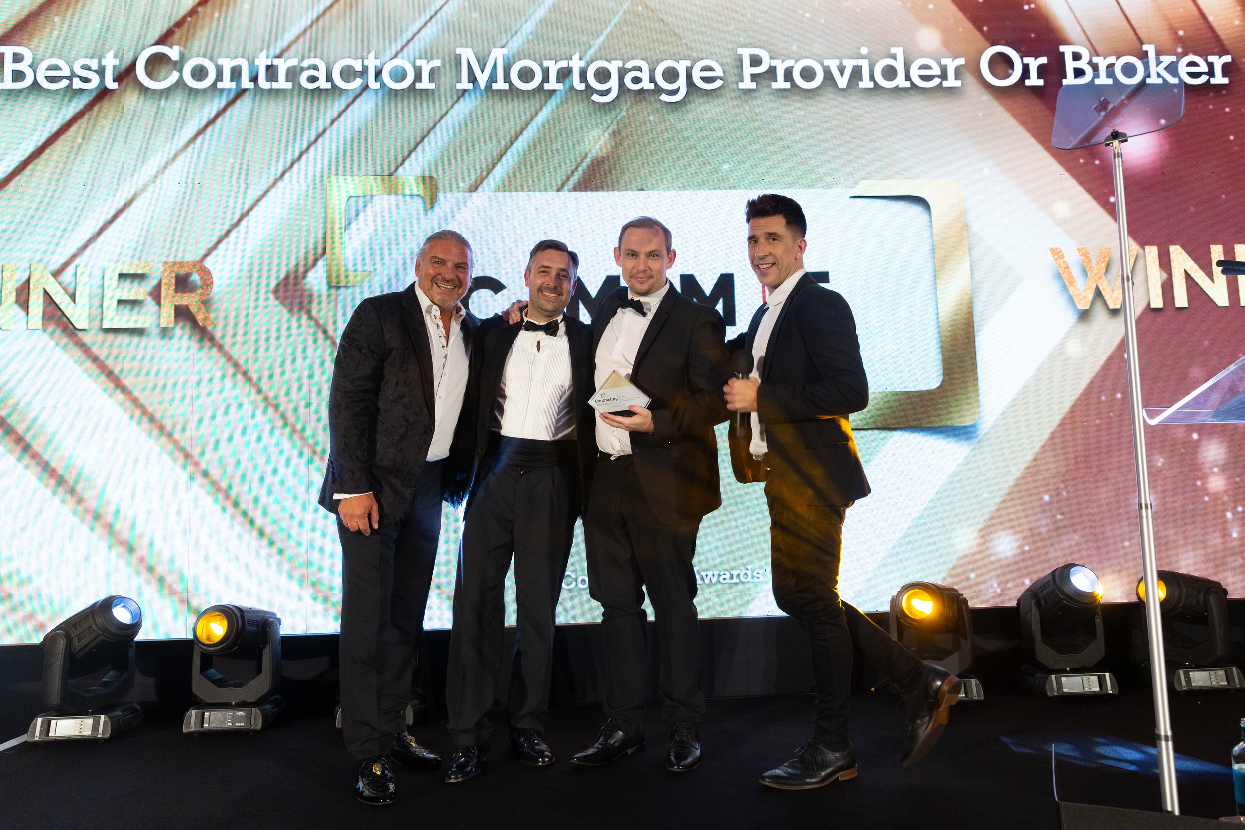 CONTRACTING_AWARDS_007.jpg
