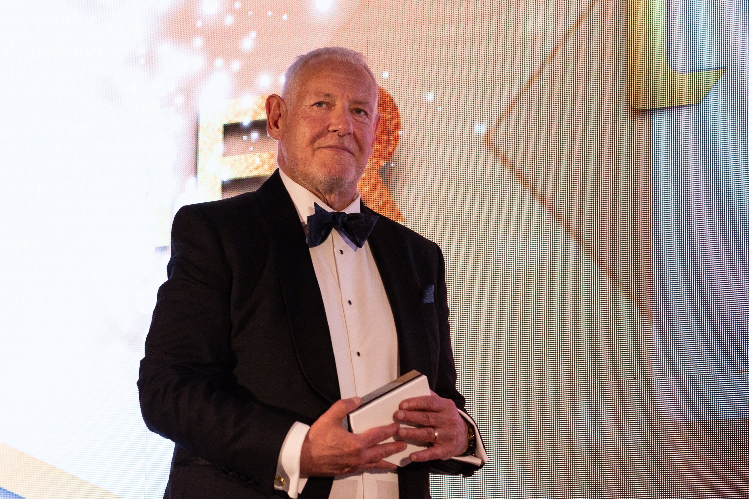 CONTRACTING_AWARDS_060.jpg