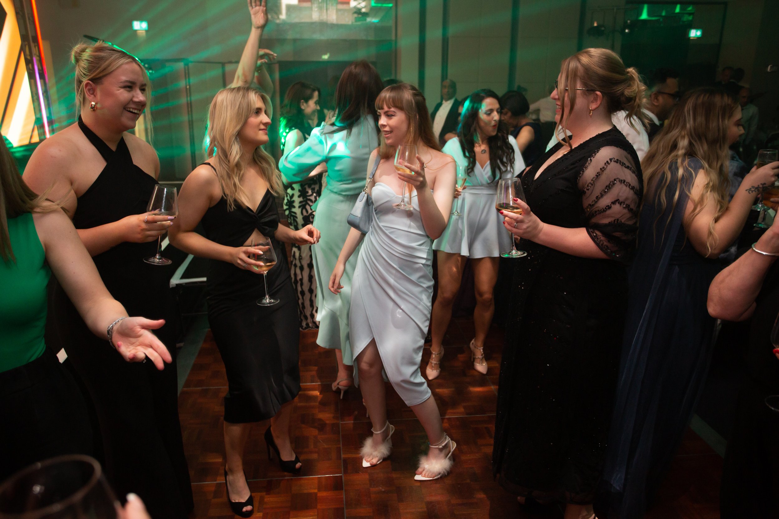 CONTRACTING_AWARDS_180.jpg