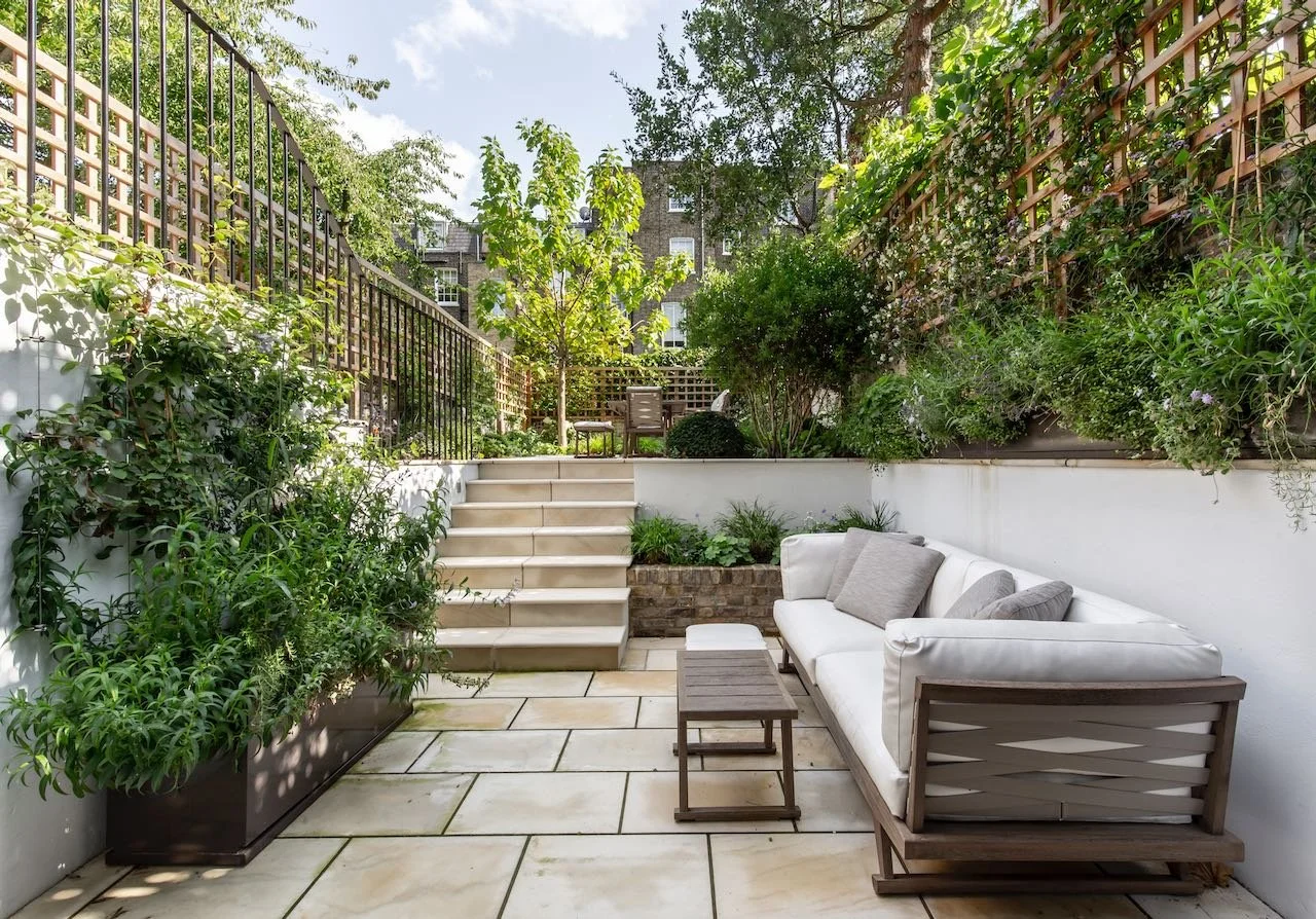 Billy Bolton_T R Studio_Alexander Place_367-HDR.jpeg