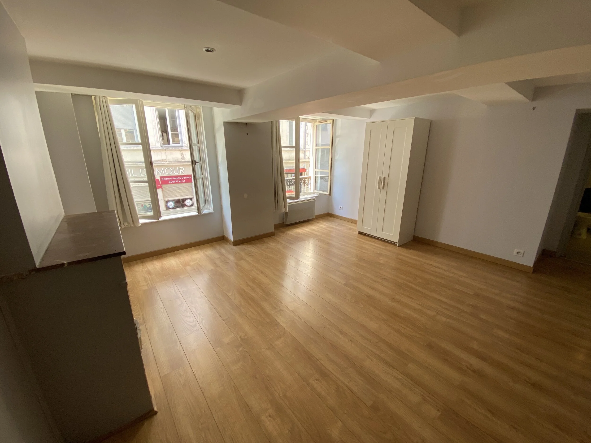 GRAND 1 PIECE + ALCOVE LYON 6 — PHILIPPERRET IMMOBILIER