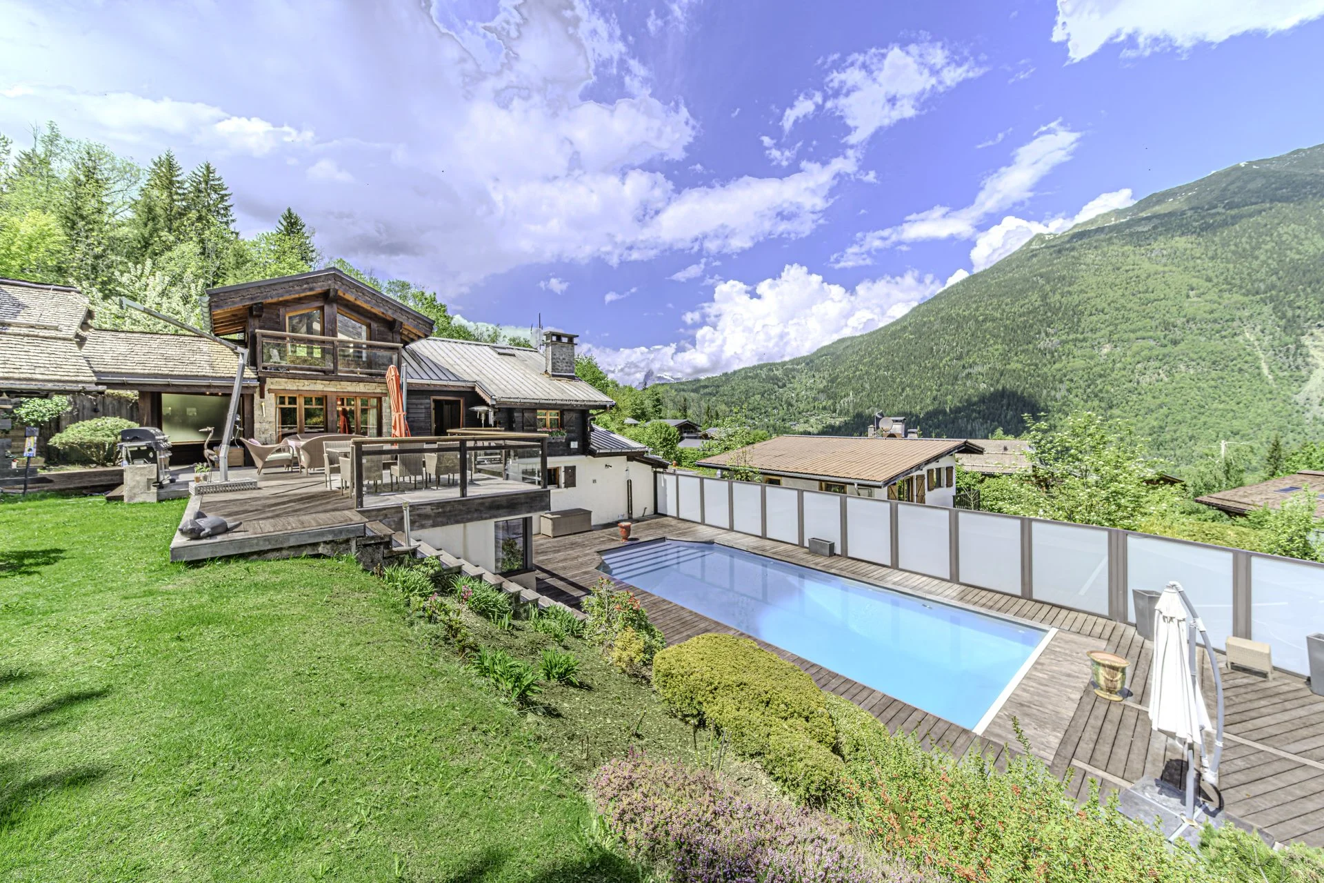 2605HOUCHES-1.jpg