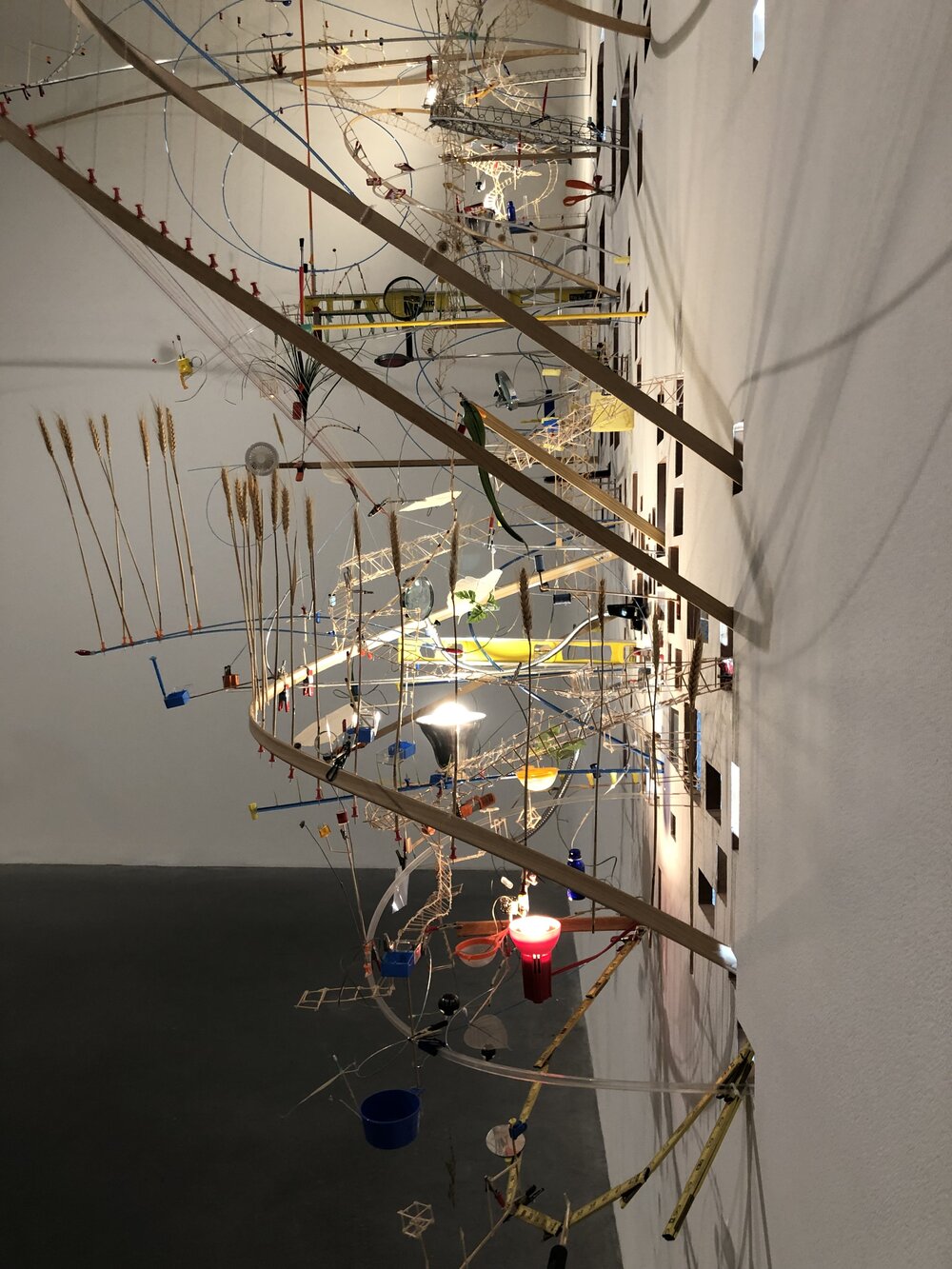 Sarah Sze, Seamless 1999