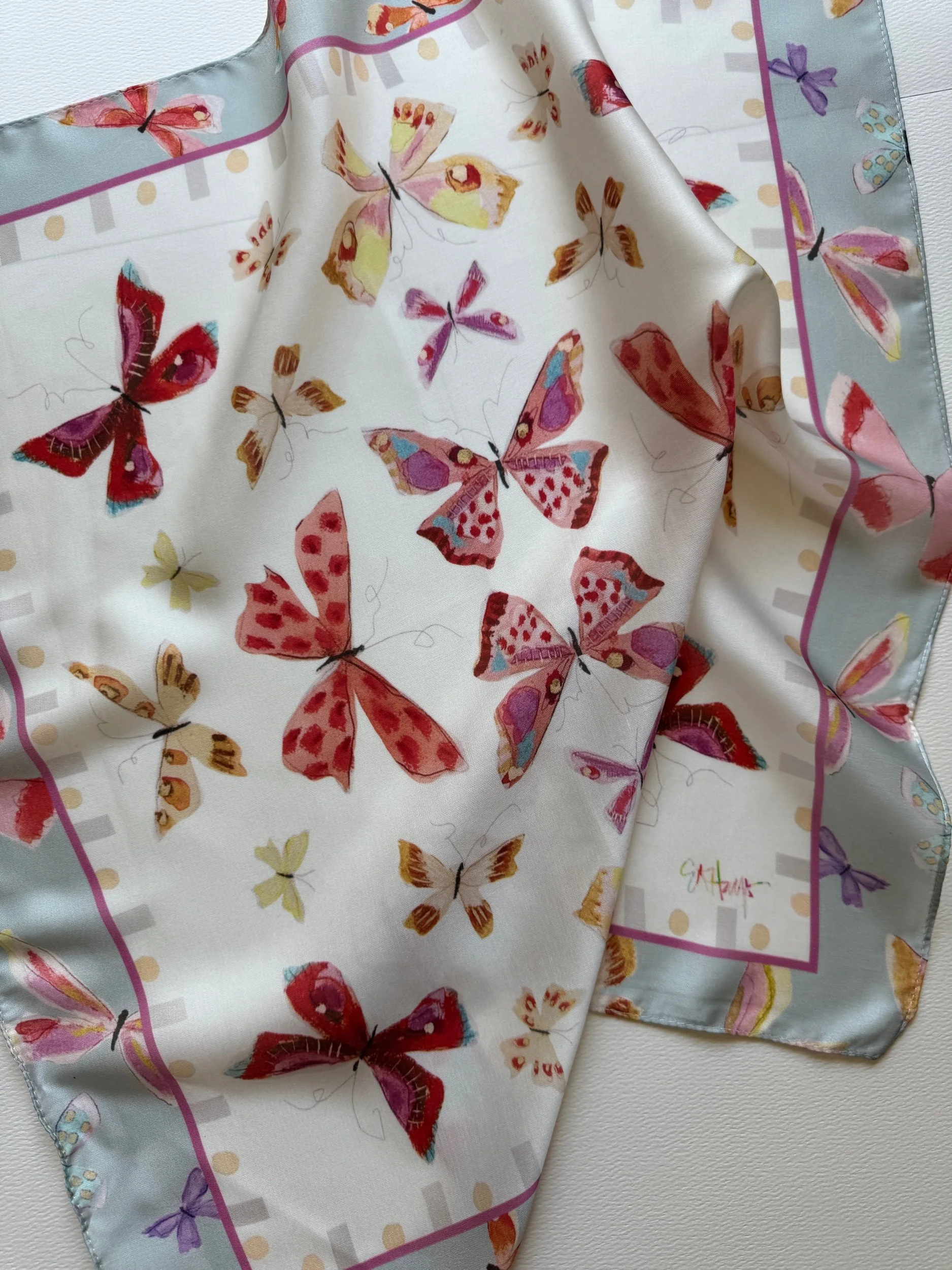 BUTTERFLY SCARF