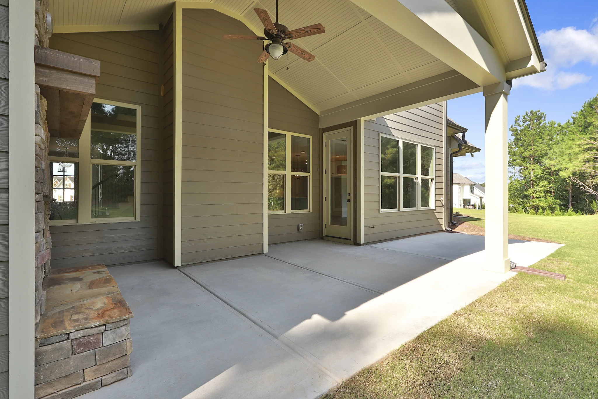 321 Archway Lane Lot 80046.jpg