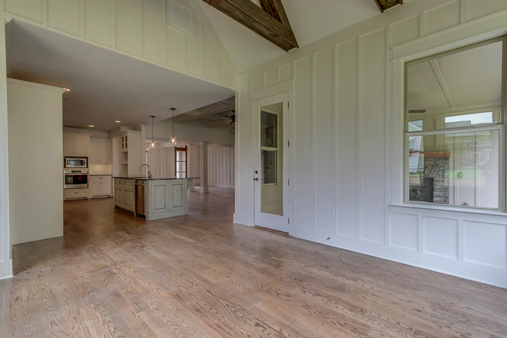 IMG_3332_3_4_5_6_7Real-Estate22.jpg