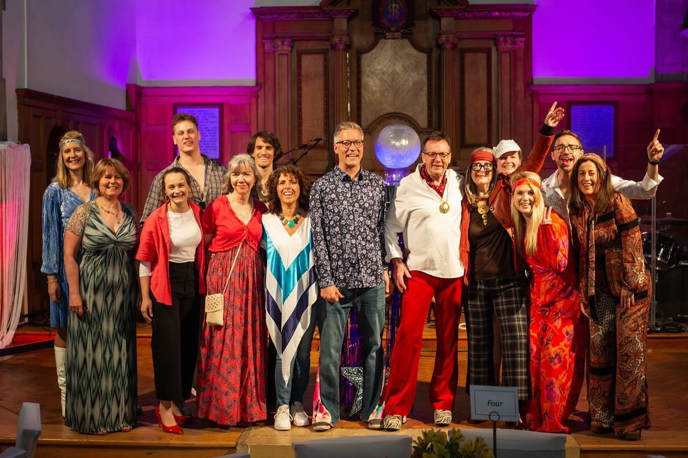 A rare photograph of the staff team in their Saturday best at Mission Possible!
#church #churchstaff #churchofengland #dioceseofsouthwark #sw18 #southfields #wandsworth #charityfundraiser
Photo credit @lightbylexi