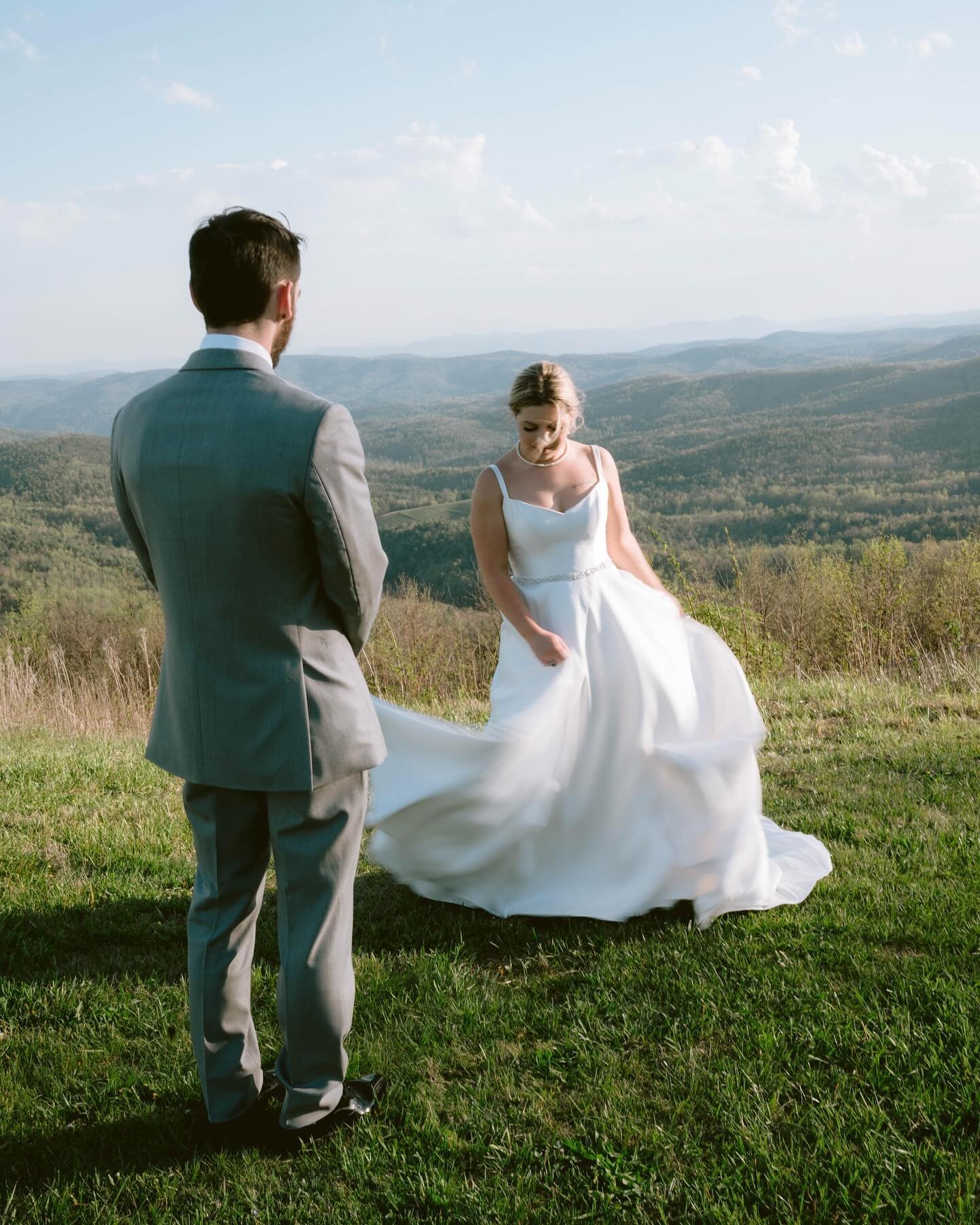 some favorite frames from this stunning mountaintop wedding &mdash;incredible views and incredible people 🖤

NC wedding photographer, intimate weddings, NC elopement photographer, documentary style wedding photography, candid photography, east coast