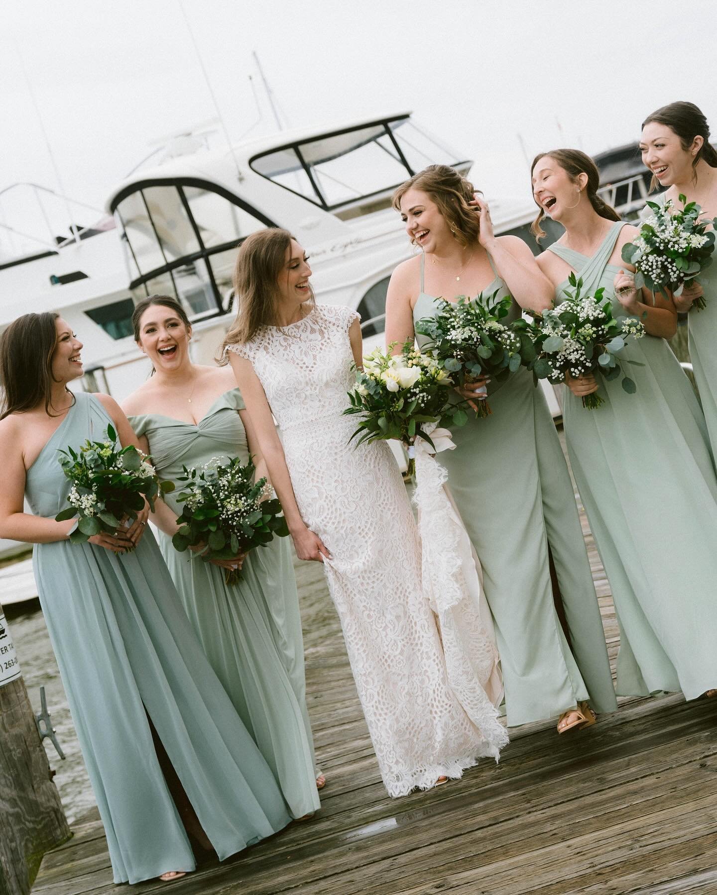 a bridesmaids moment on the dock 🤌🏽

SS for @theanchorstudio 

documentary wedding photographer, intimate weddings, NC wedding photographer, 2025 bride, east coast weddings, raleigh wedding photography