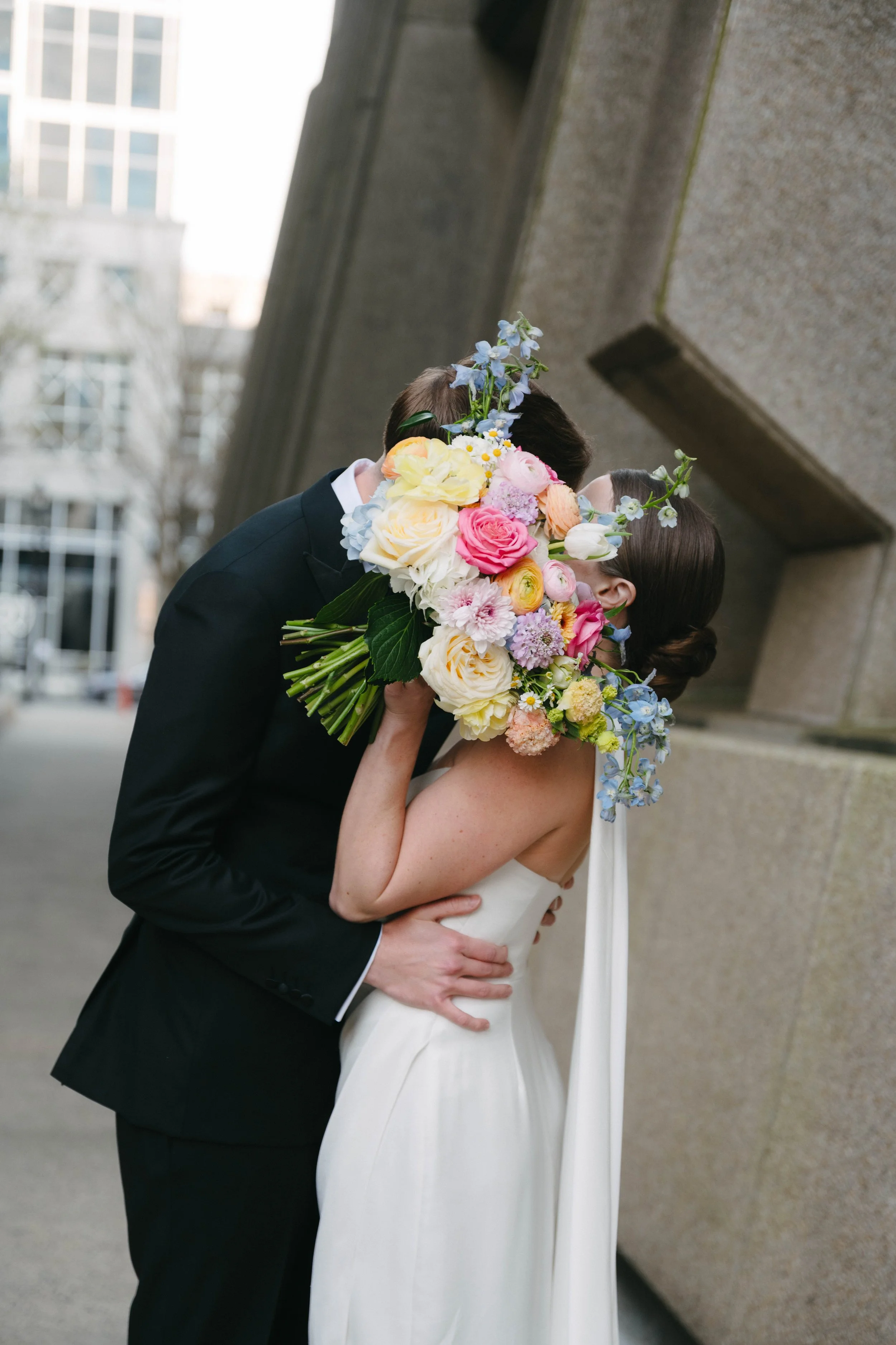 Raleigh nc courthouse wedding portrait
