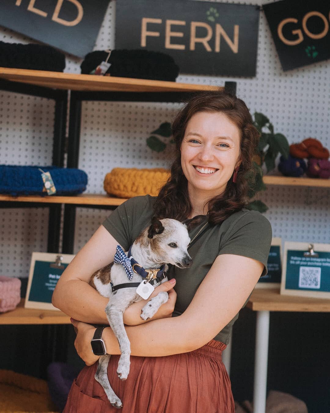 Get ready for another fun filled Saturday at Maker's Row with Artists &amp; Fleas! Shop amazing vintage pieces, jewelry, fashion, and unique products from local makers. Stop by Saturdays, all summer long, from 11-5pm! 🤩

📷 by the amazing @natashare