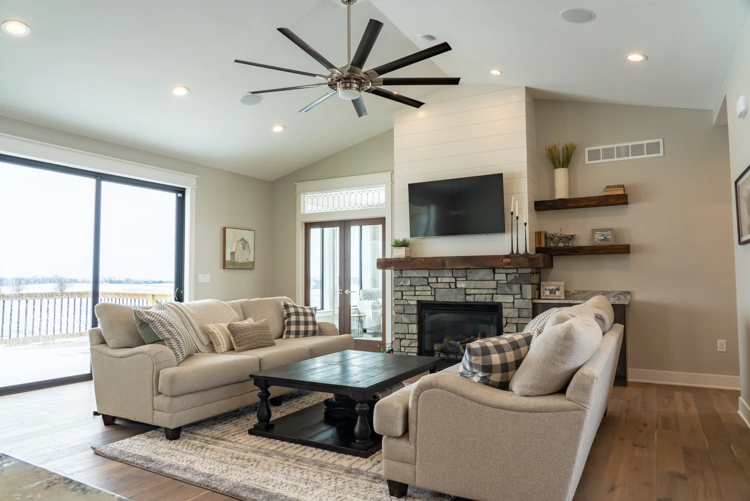 Sherer_Construction_living_room.jpg