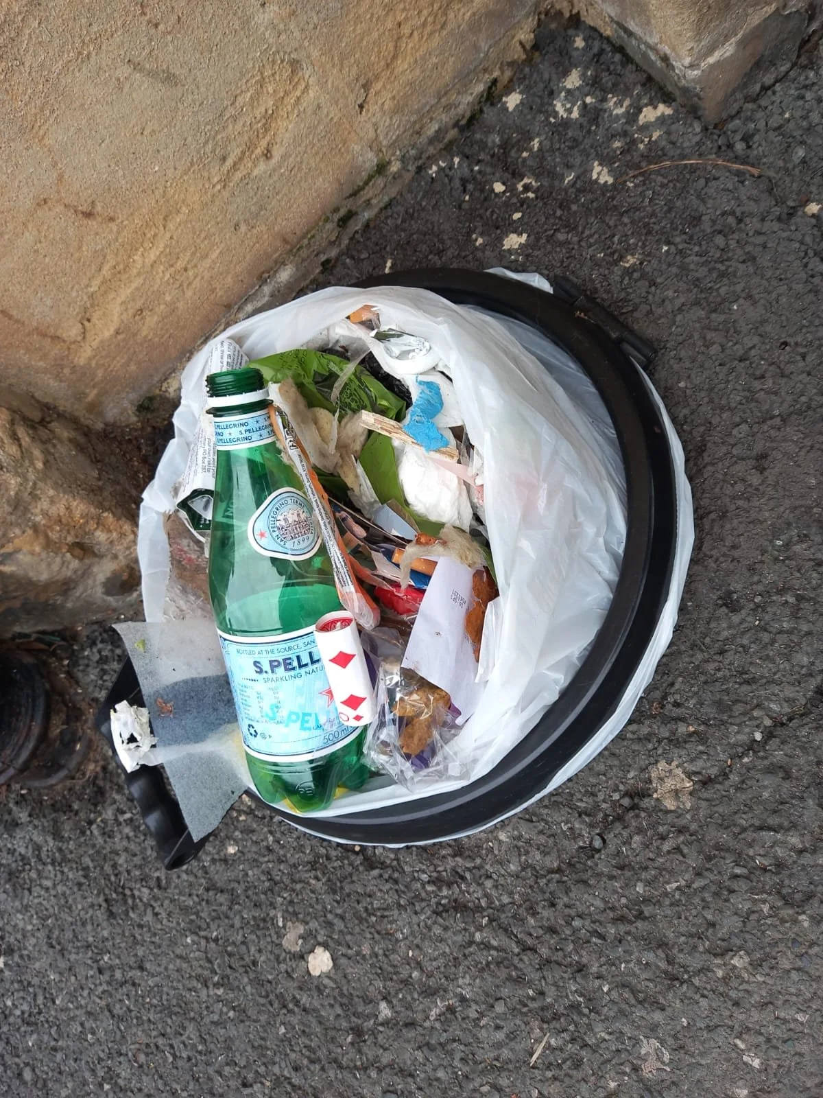 Square - Fri - Helen